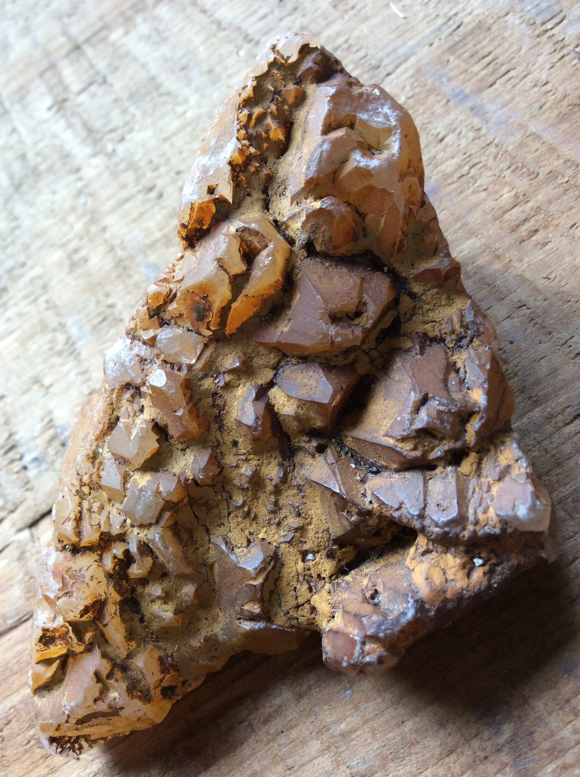  Ochre included Kootenay Quartz. 