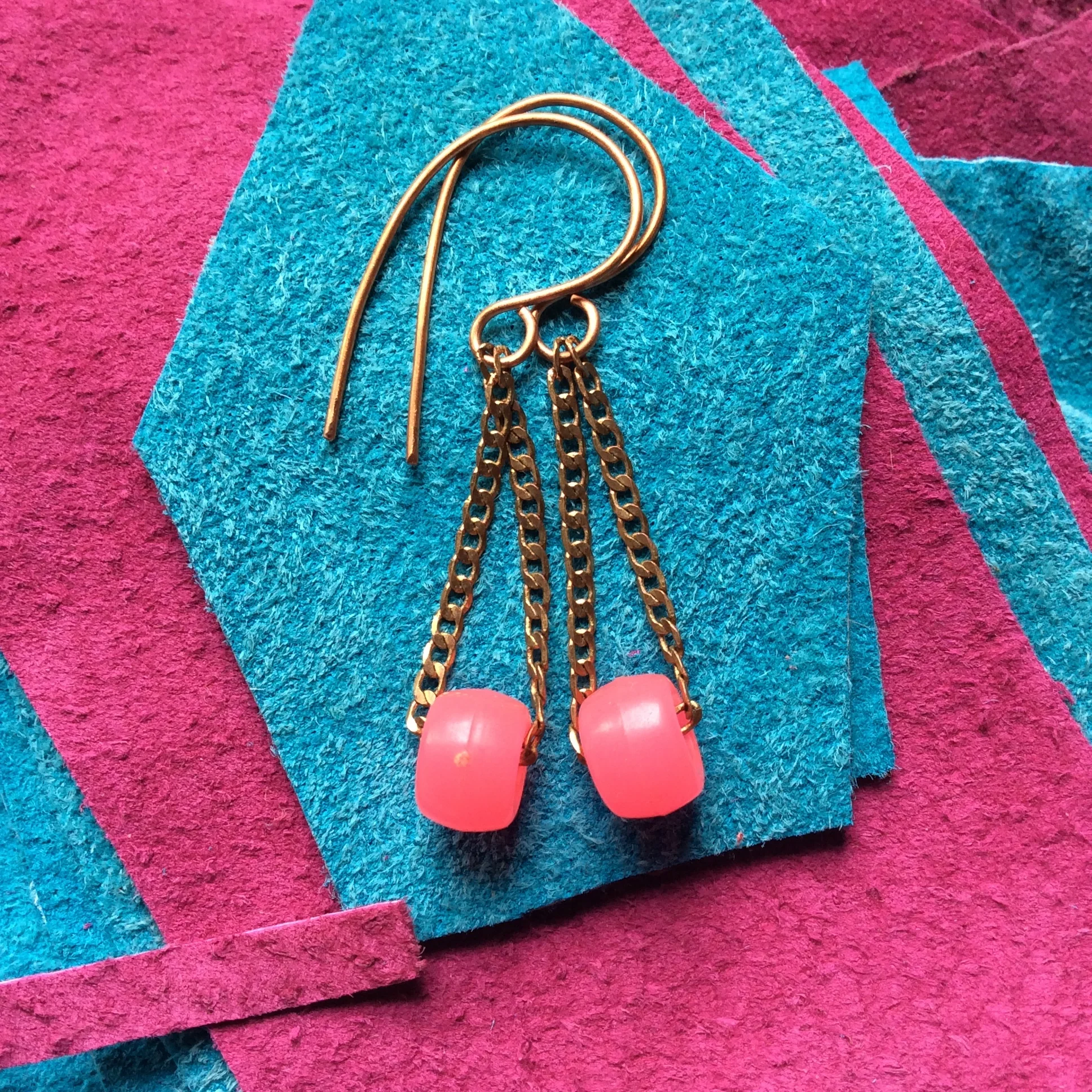 235A2A9B-04C0-4BBD-8293-3E8F3DFA5342