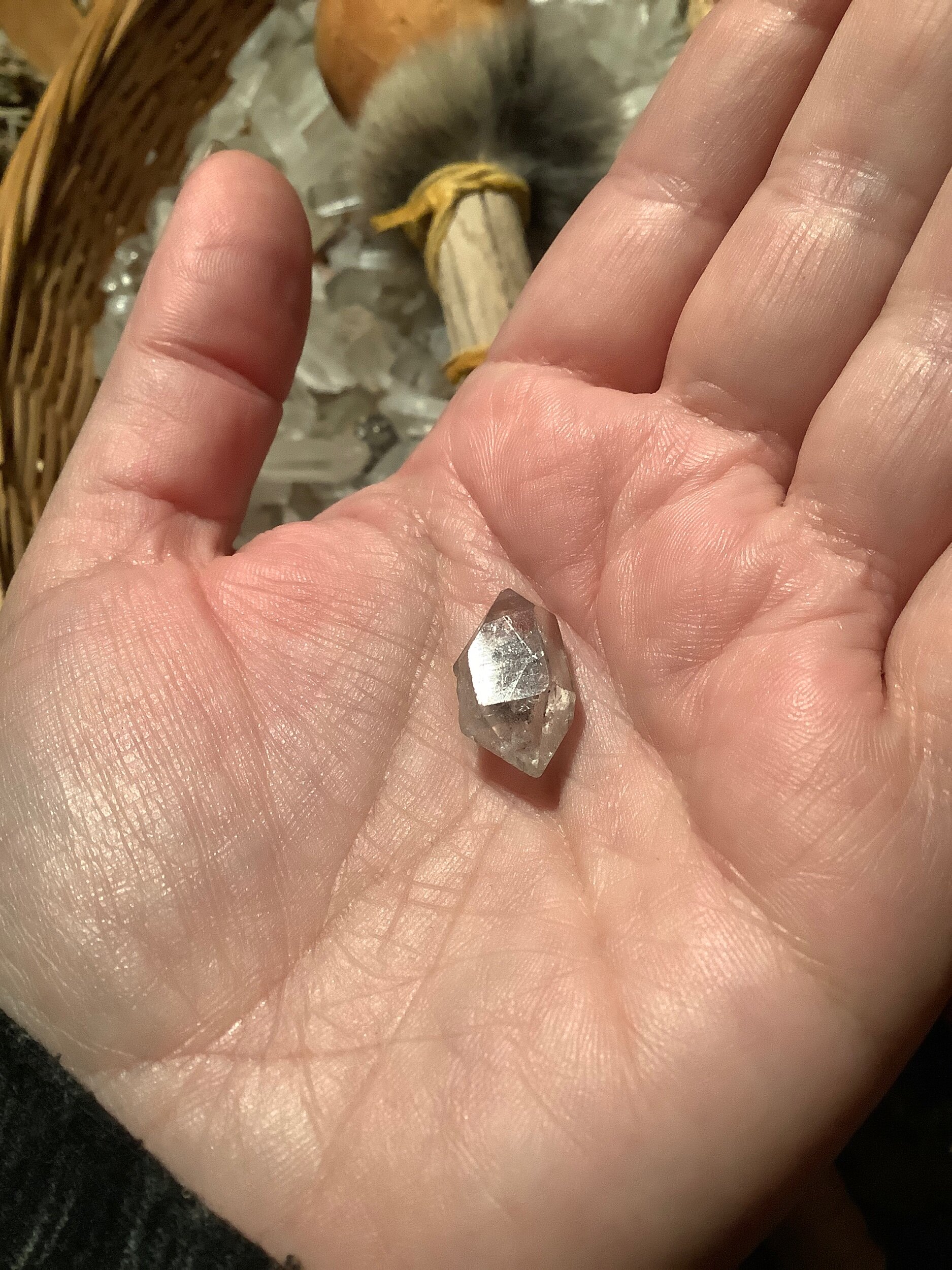 BFACE8BD-58AD-4668-8661-FE2F9CBCF9FC