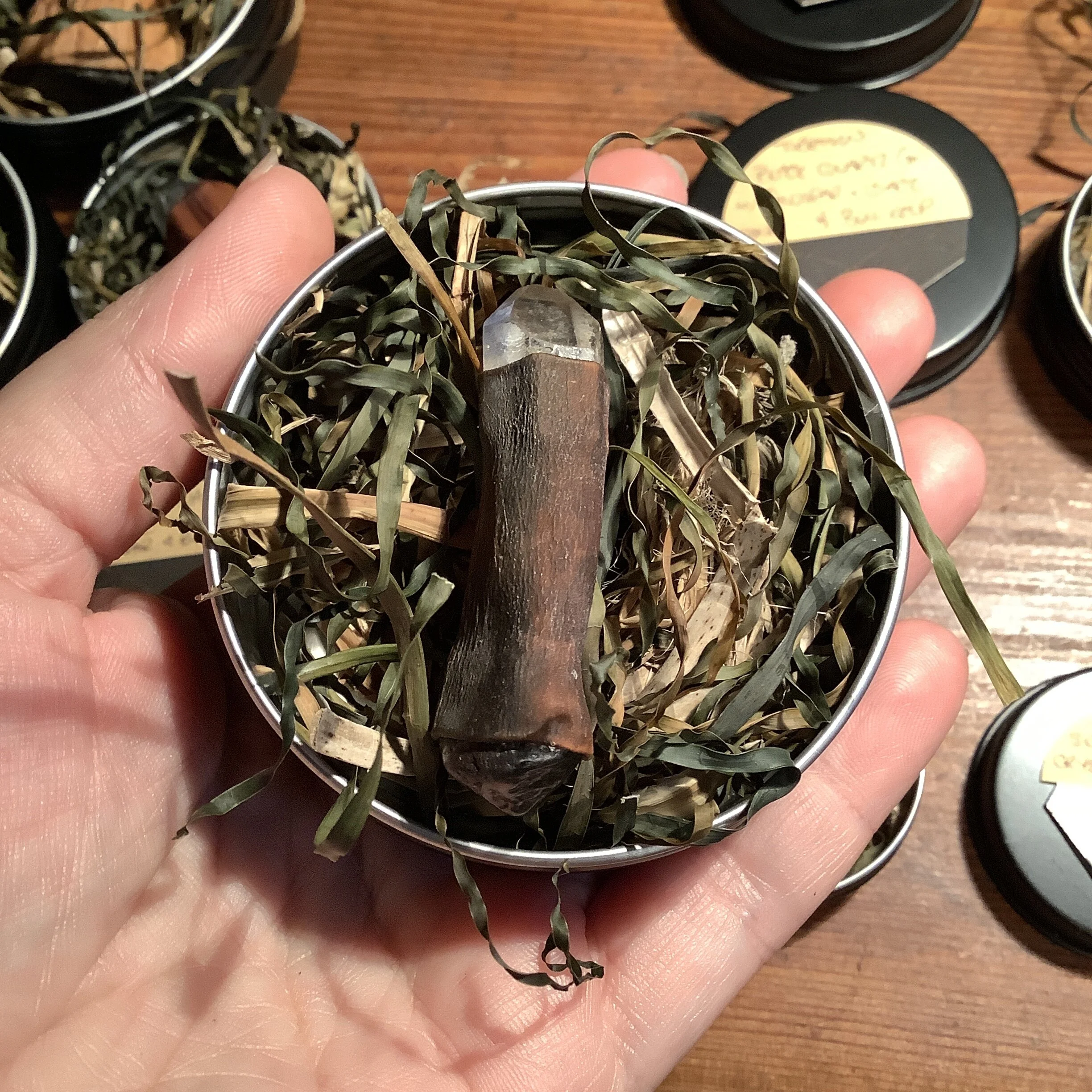 AF0F7D12-E940-471A-AA50-D465BF40BE6E