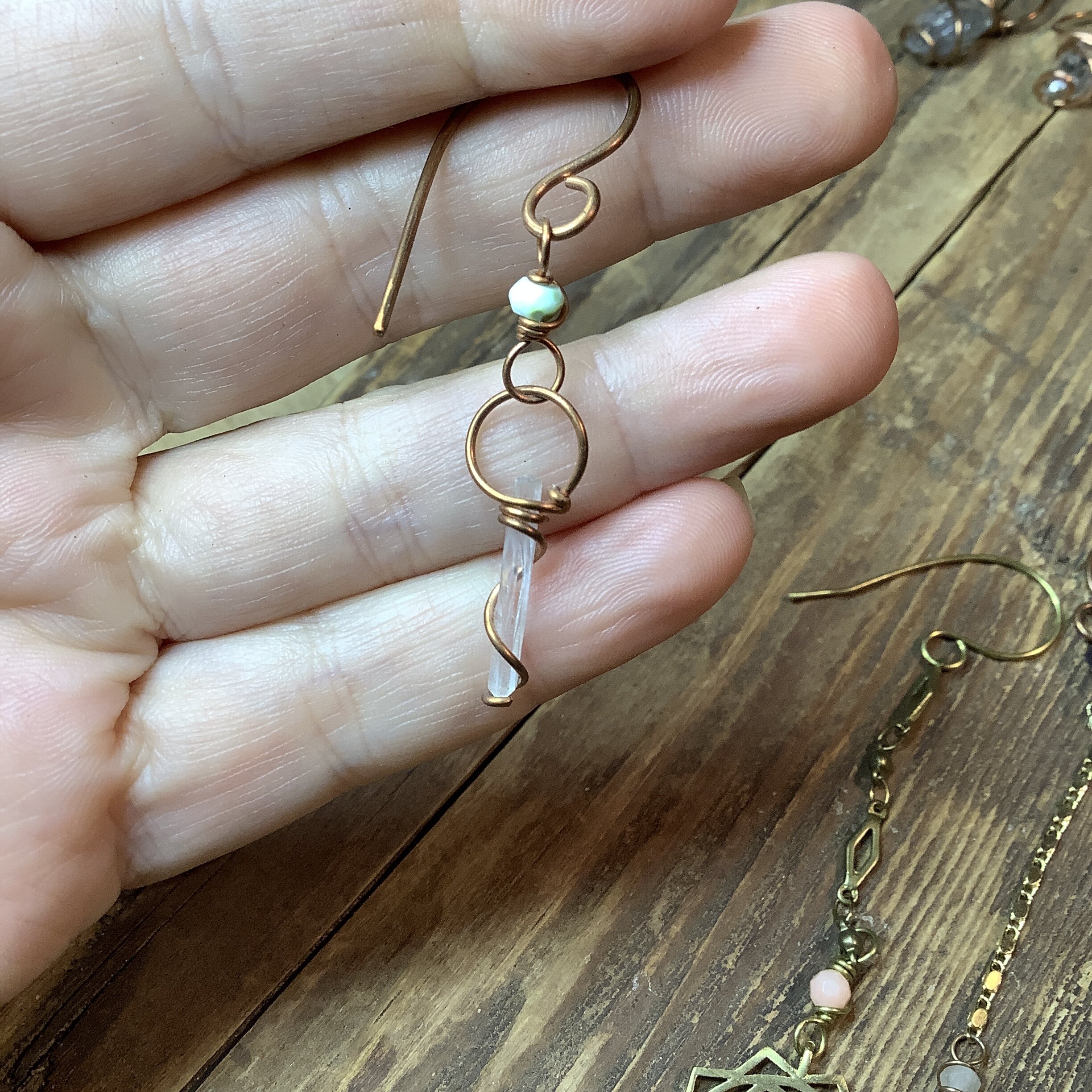 6B1EDC44-4896-403D-B6F6-31D59810A7A3