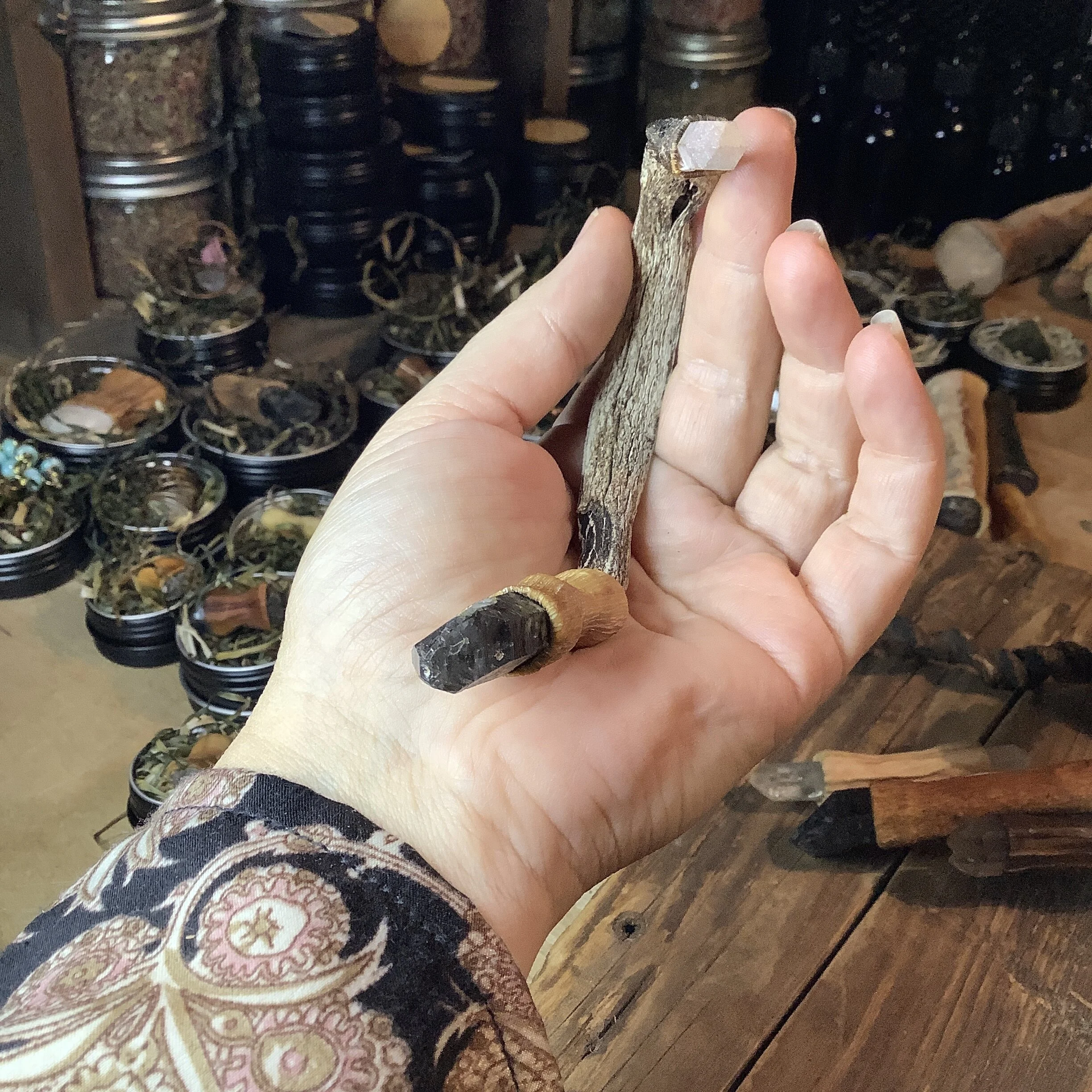 C01CF467-D613-44FB-9895-428E4297E762