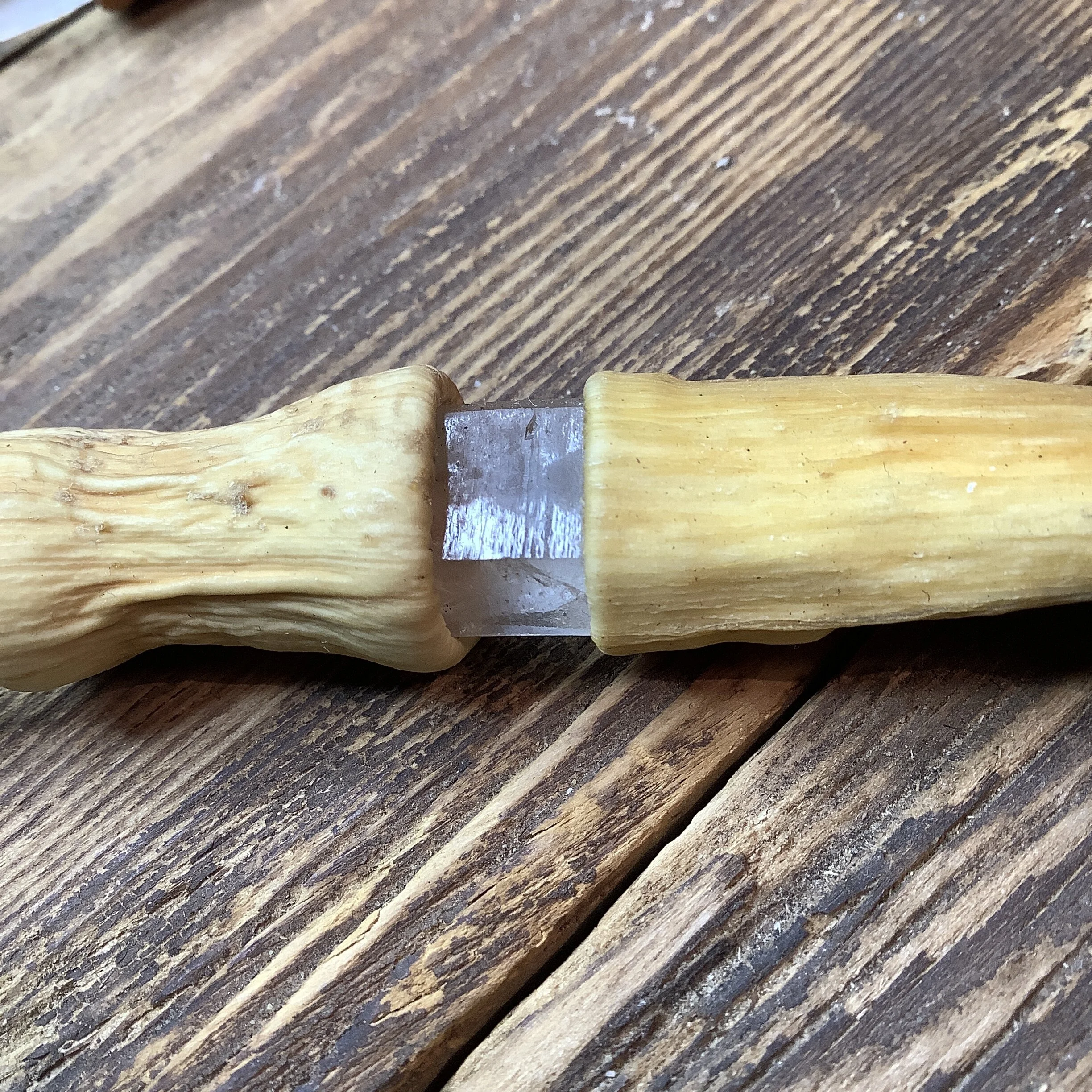 58A83233-0582-4CBA-969D-A1767496AE5D