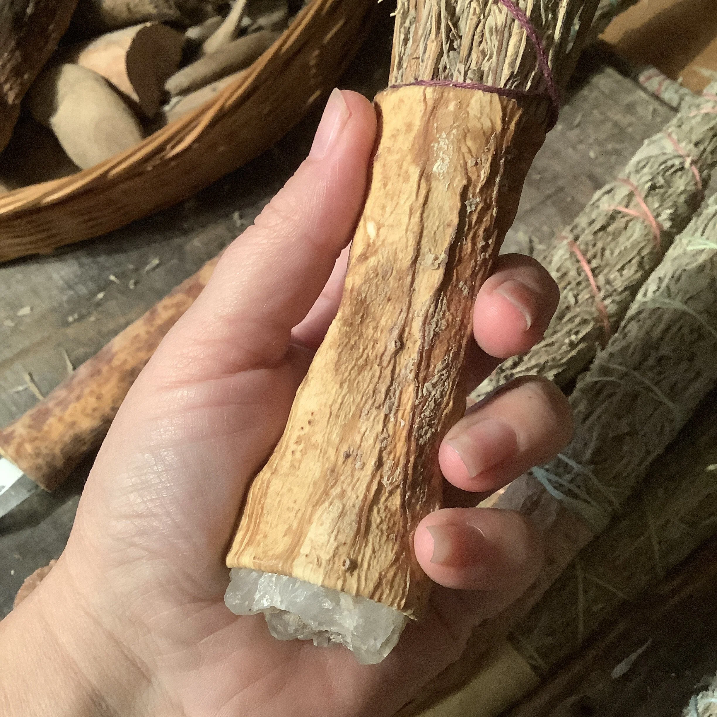 61A01AA5-8F48-4903-BE76-EAD4FE1EB520