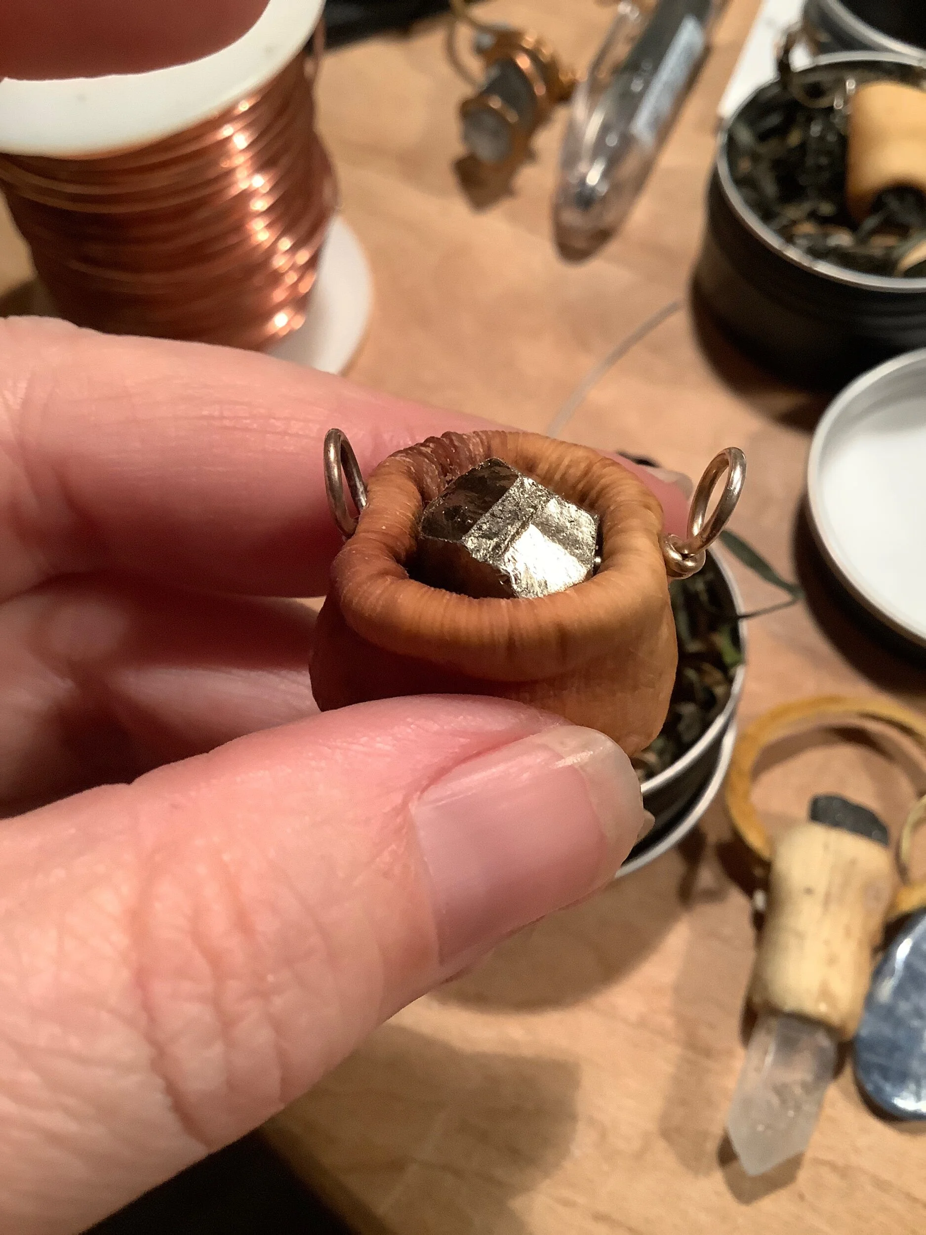 952E84F0-0C78-4D3E-AE51-3FC1F8942599