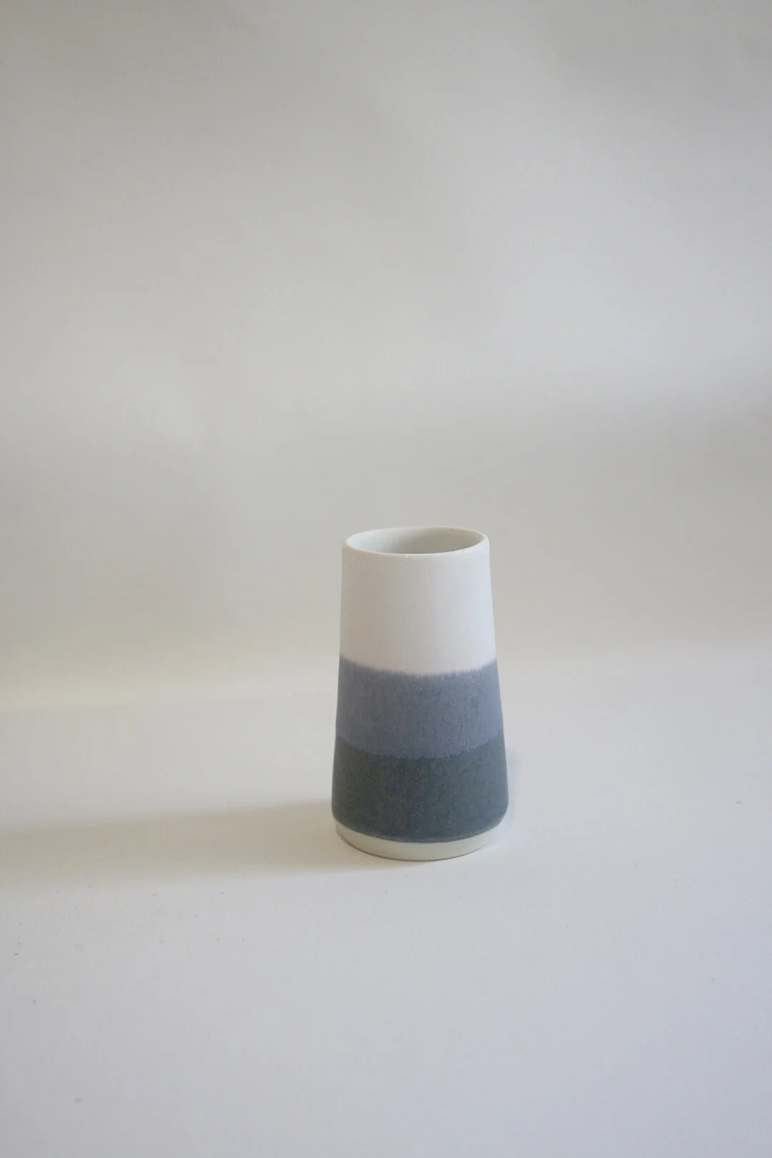 Elke Lucas_ Light3Tonetinyvase_5cmx9cm_Porcelain_�30.JPG