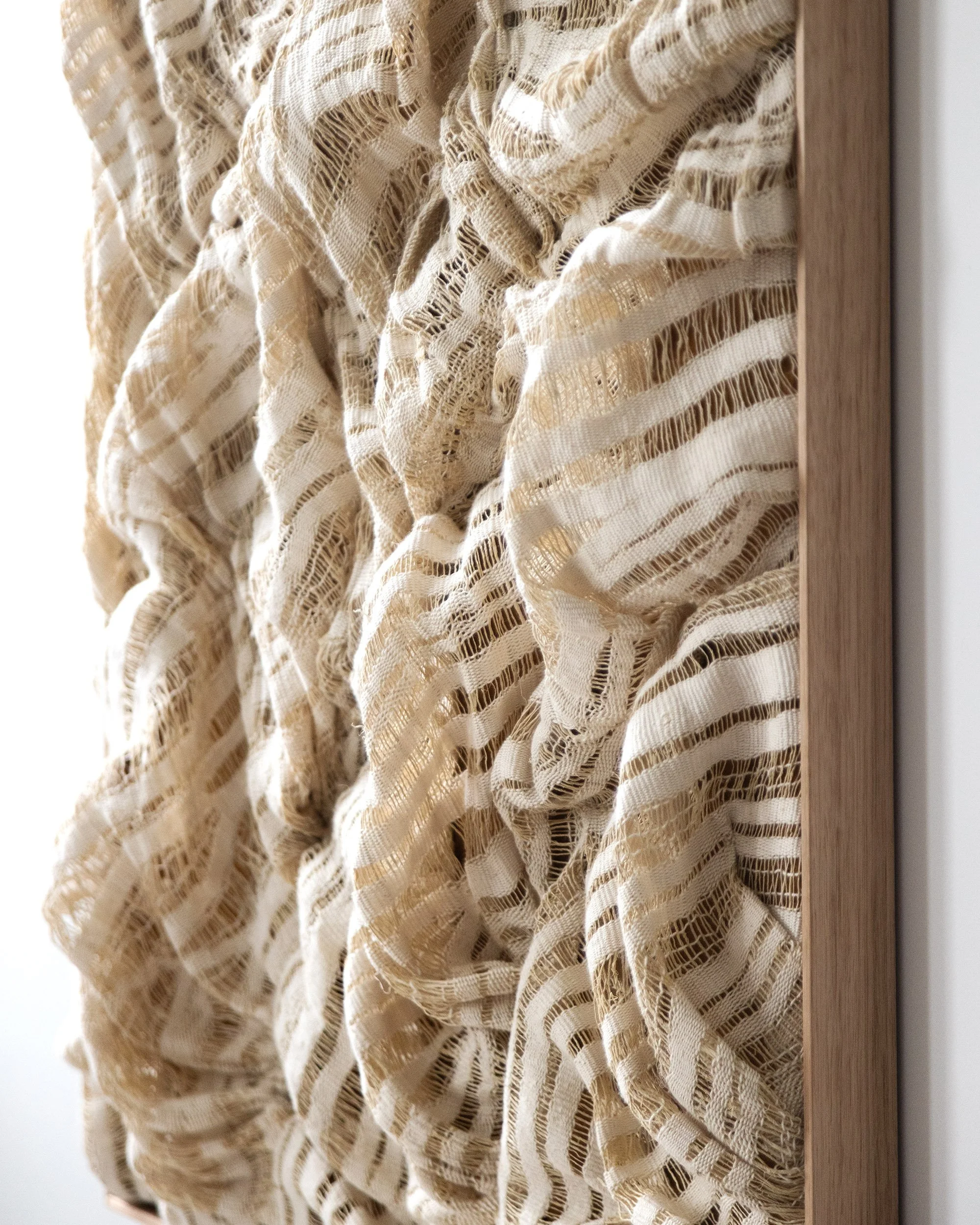 CrossingThreads_UNTETHERED_1230mmx730mmx45-70mmDepthVarying_OrganicEgyptianCotton,FairtradeRawHemp,Linen_FramedInTasmanianOak_WithEstapolFinish_7499_07.jpg