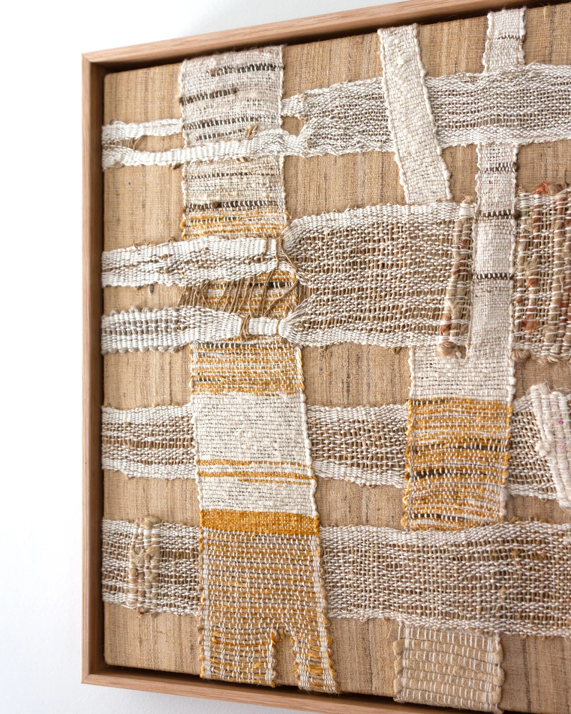 CrossingThreads_FRAGMENTS_SERIES_LAYERS_405mmx405mmx45mm_HandwovenTextiles_FramedInTasmanianOak_WithEstapolFinish_1199_03.jpg