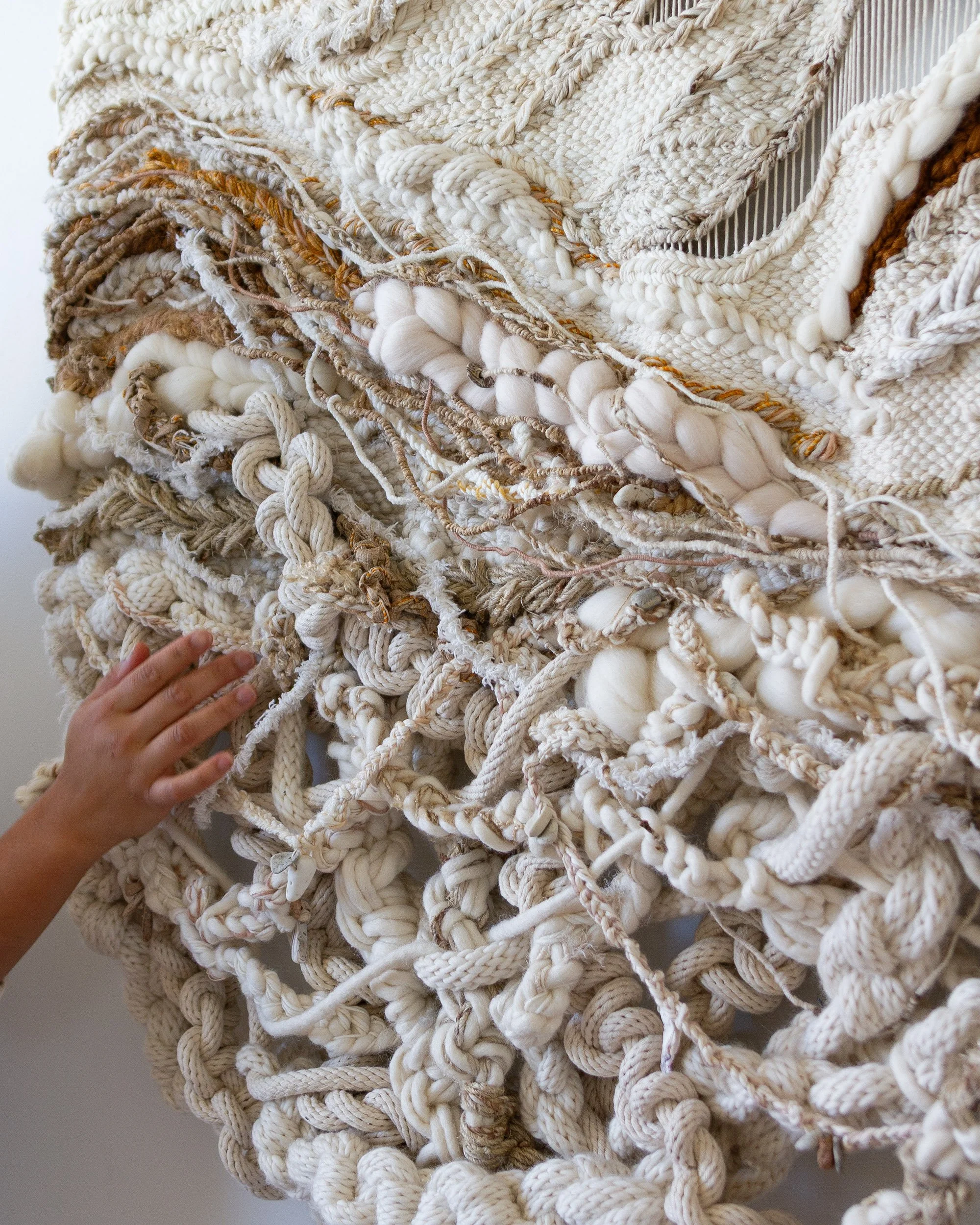 CrossingThreads_ENTANGLED_1250mmx1050mmx50mm_Handwoven_MixedNaturalFibres_GlacialOakRod_13499_03.jpg