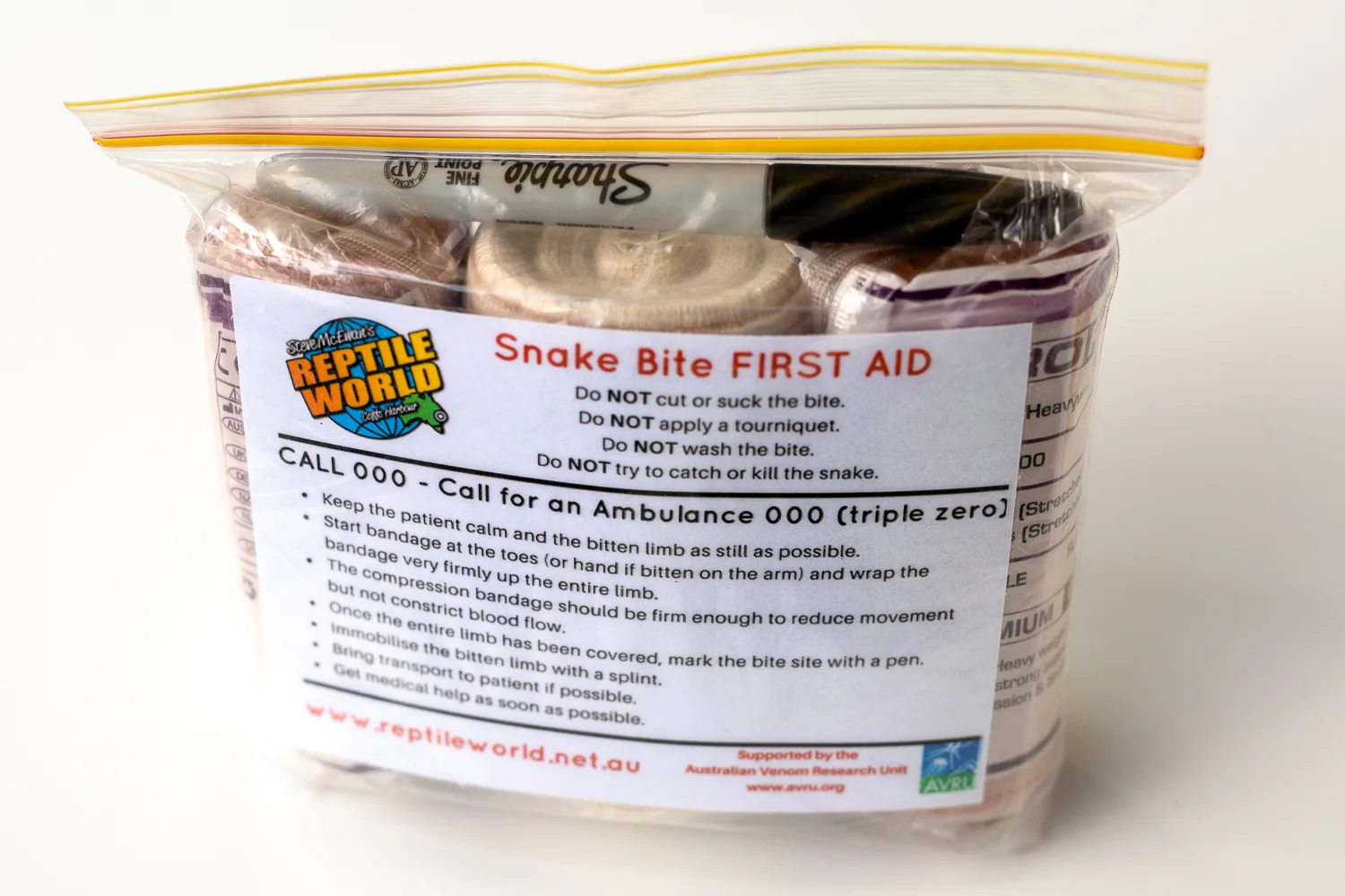 Steve's Guide & First Aid Kit — Reptile World
