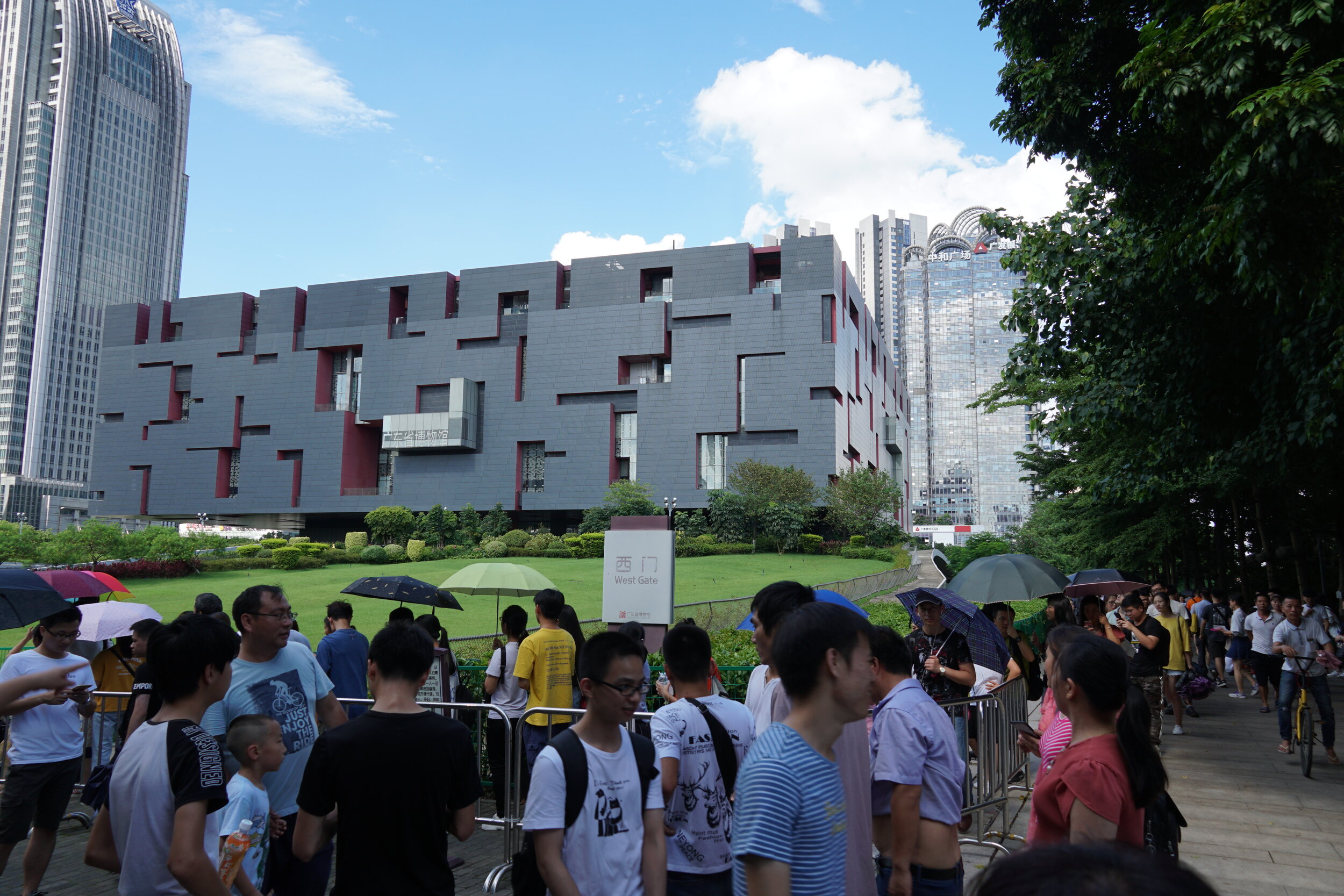 looking for dragon boats museum.jpeg
