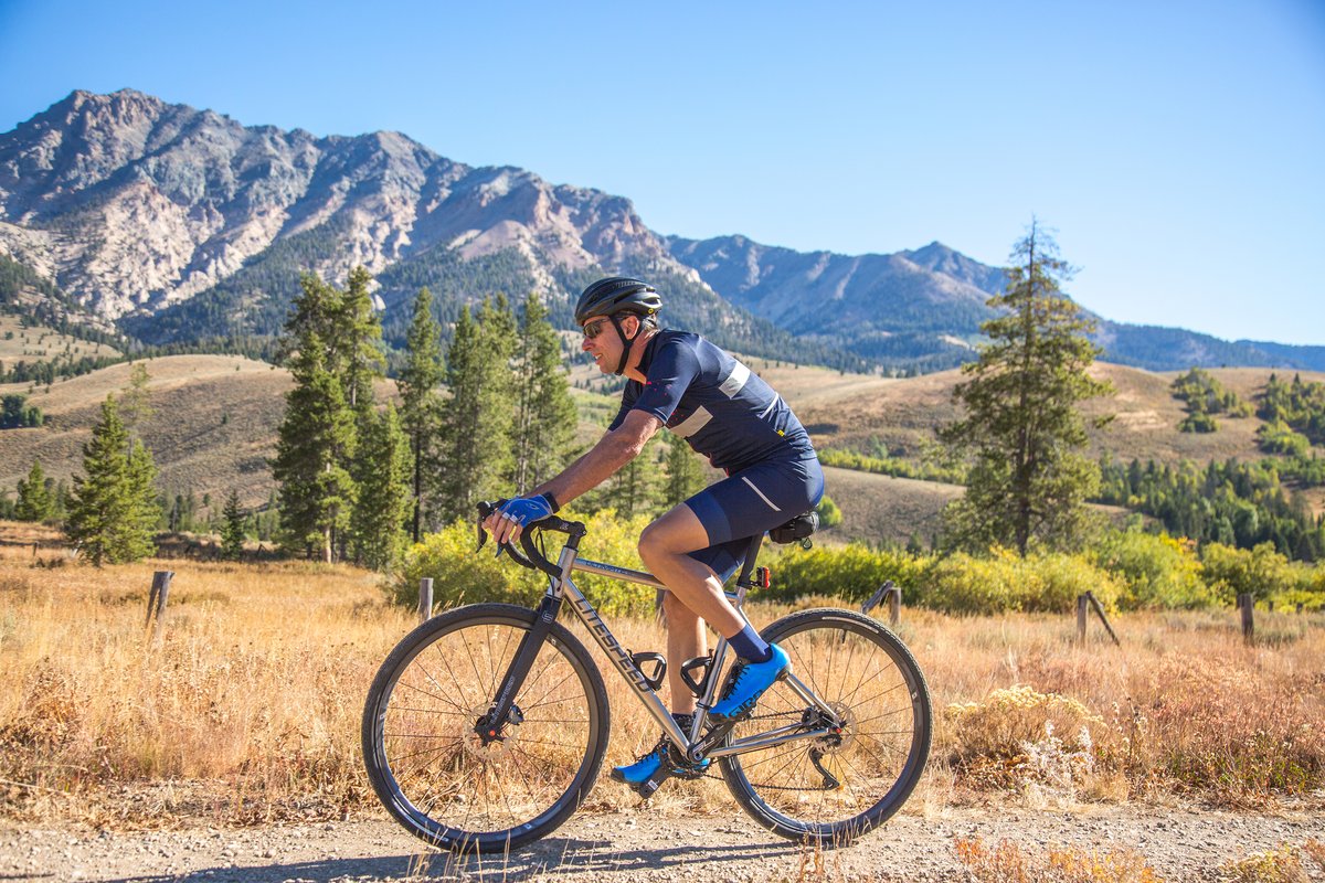 LITESPEED ULTIMATE GRAVEL DURA-ACE 3.jpg