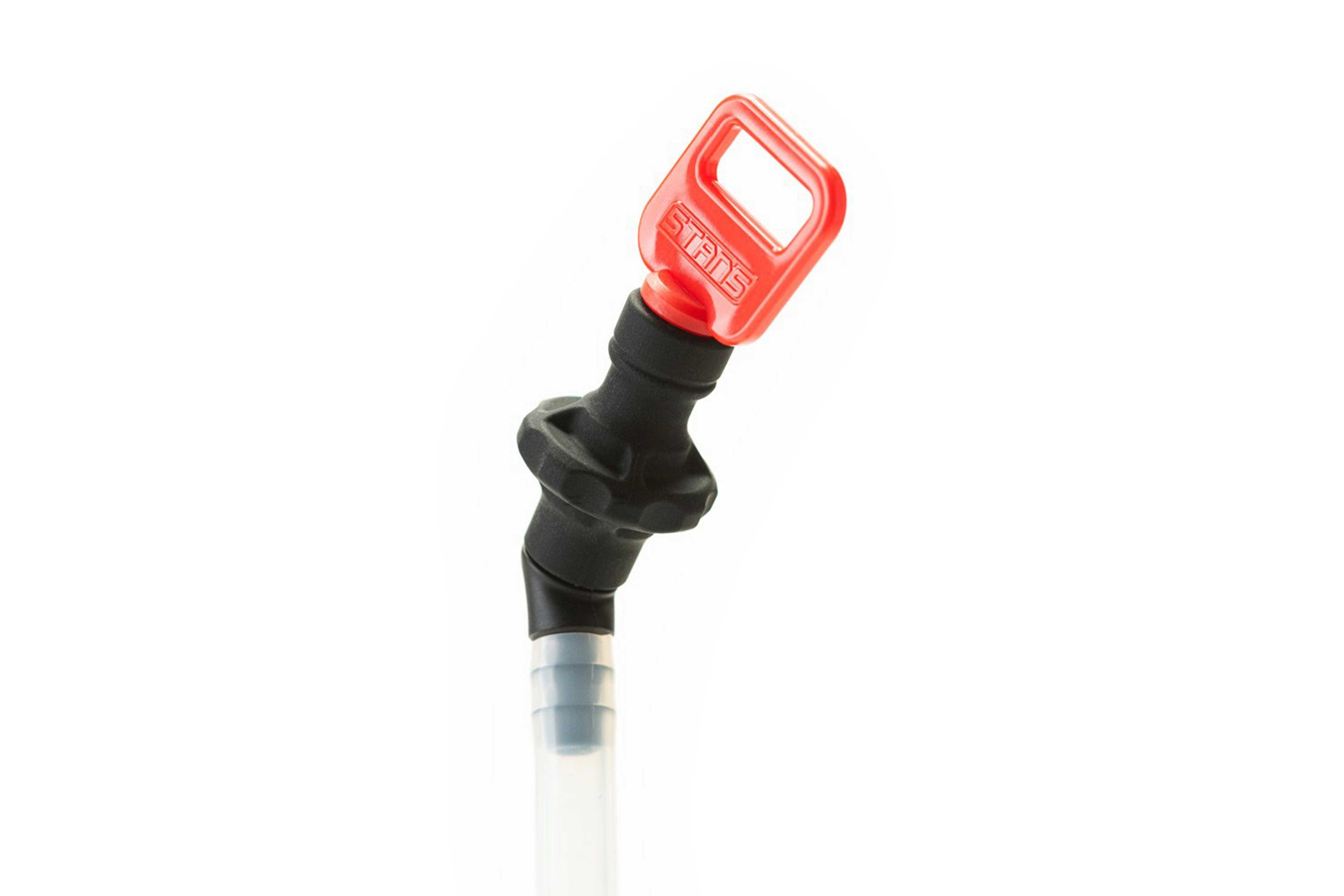 AS0220-STANS-TUBELESS-SEALNT-INJECTOR-DETAIL-PLUG_R.jpg