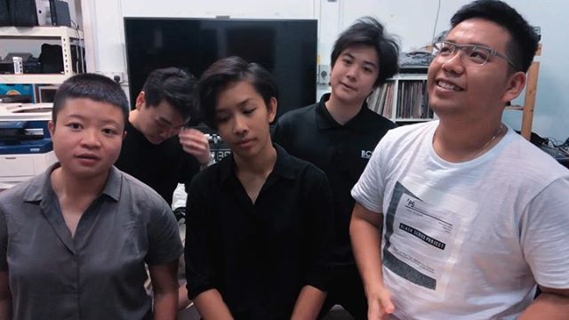 Interrupting our mood with some wholesome content - Been a while since we practiced with everybody busy with our own little things but here&rsquo;s a popular Singaporean mandarin folk song for some National Day feels 🇸🇬