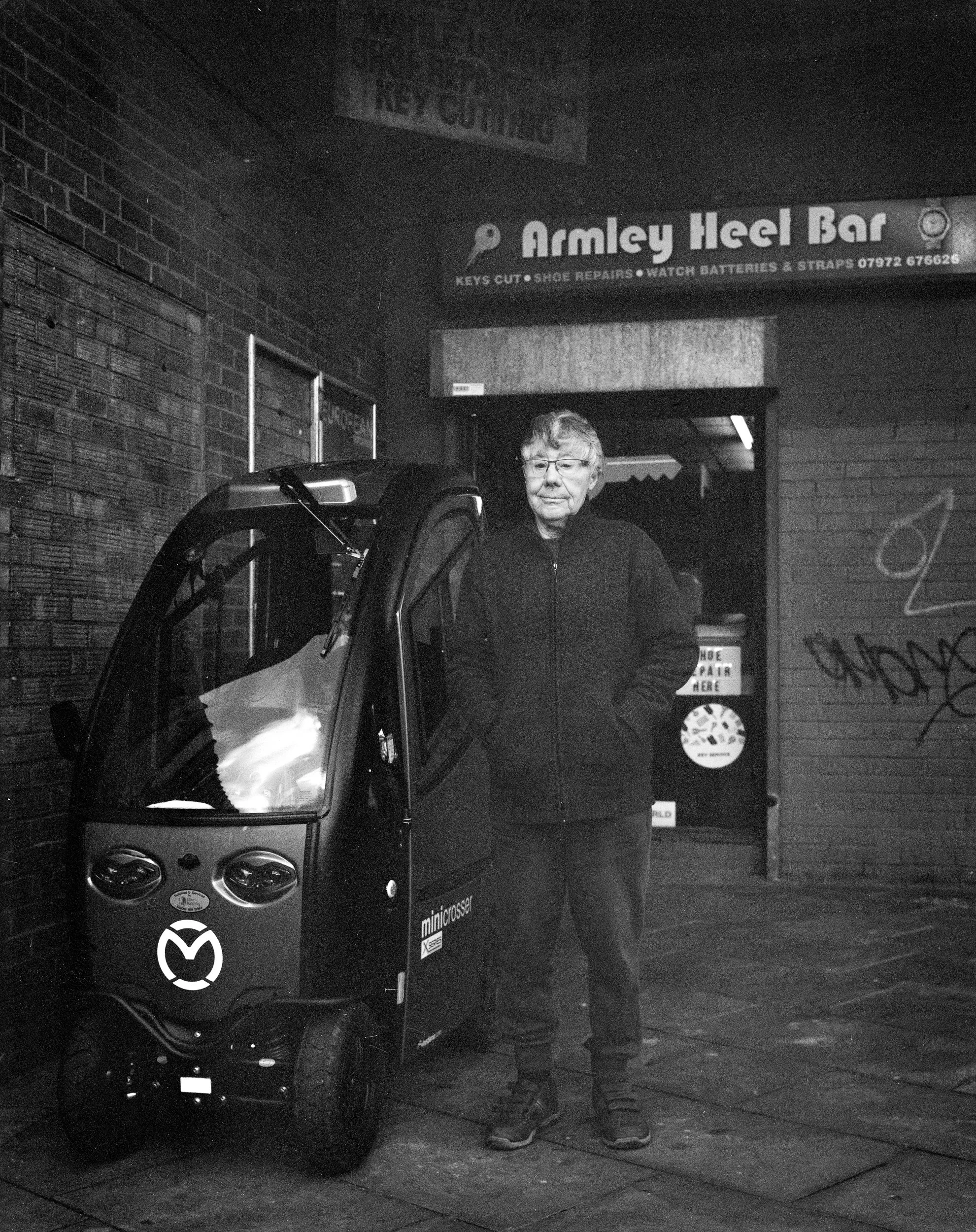 Keith outside Armley Heel Bar IG.jpg