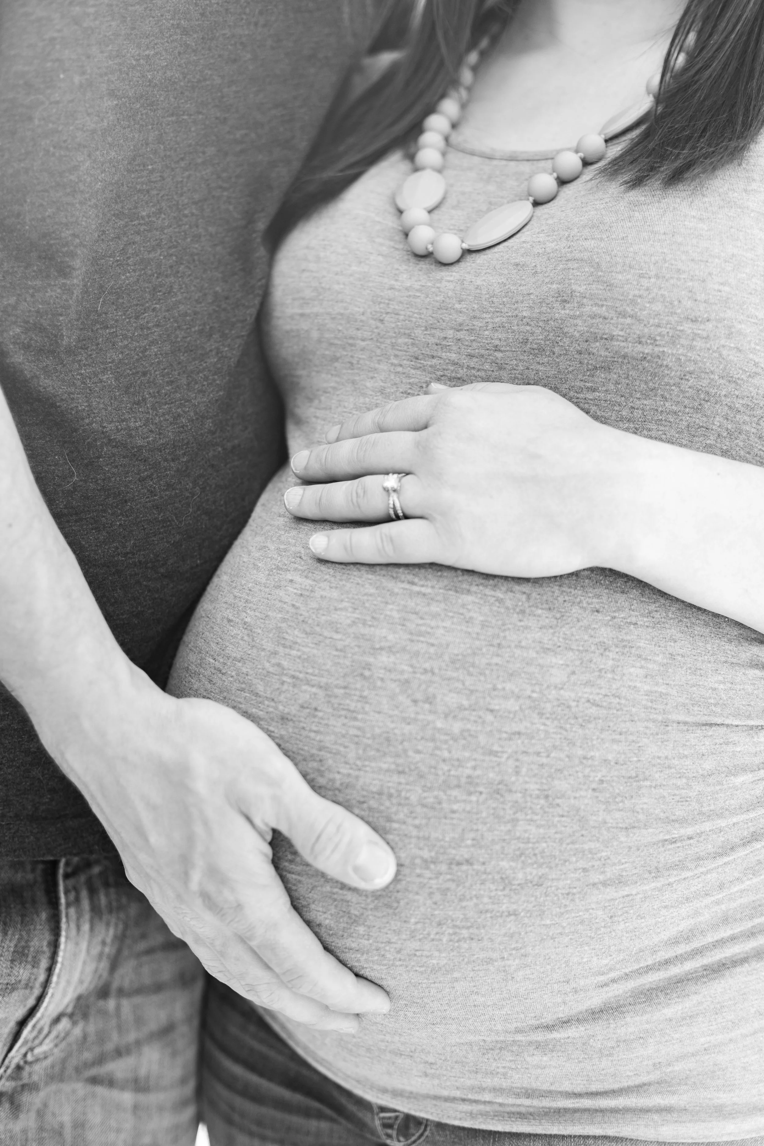 McCurdy_Maternity_paulinamphoto-43.jpg
