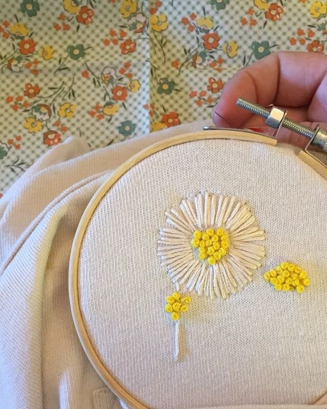 It feels so, so good to send my love through my stitches out to you all. All the #sewingastherapy  over here, please! Also, if you have not already, there is still time to enter the rad giveaway on @watson.and.willow &lsquo;s page!!! Winner will be d