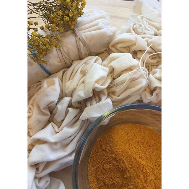 #naturaldyeing today with turmeric! What a beautiful and meditative process. I videoed each step and will pop it on my stories and highlights tomorrow for those of you that want to try it too. If you&rsquo;re looking to start natural dye, this is a g