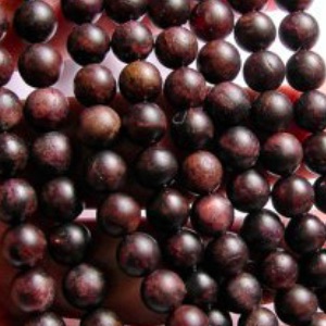 Garnet Matte | Marijuasana | Mala.jpg