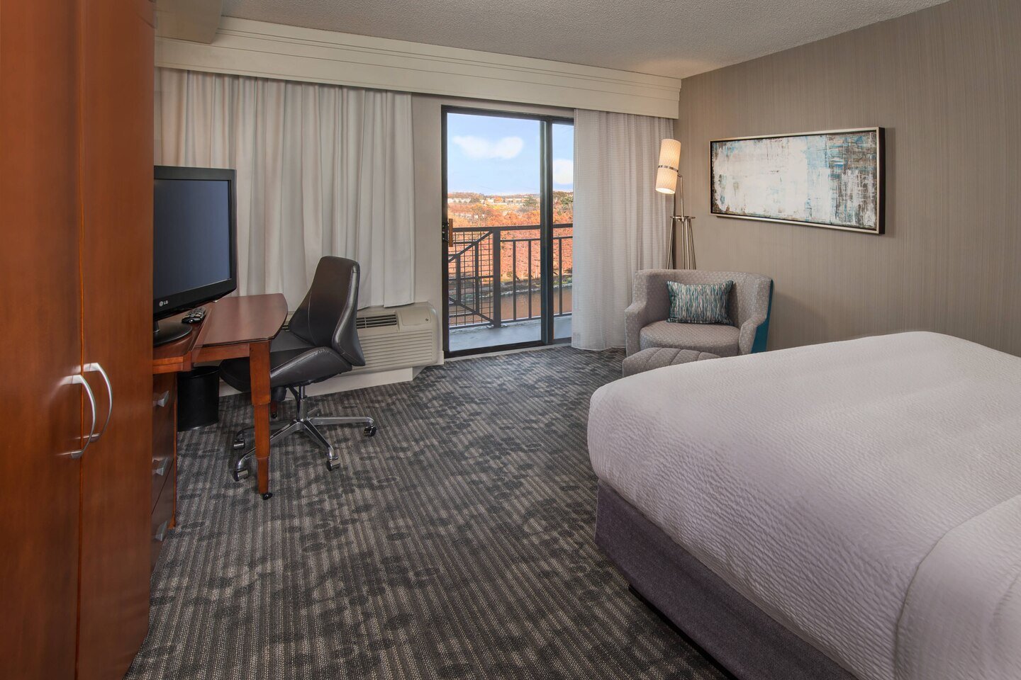 wascg-guestroom-0050-hor-clsc.jpg