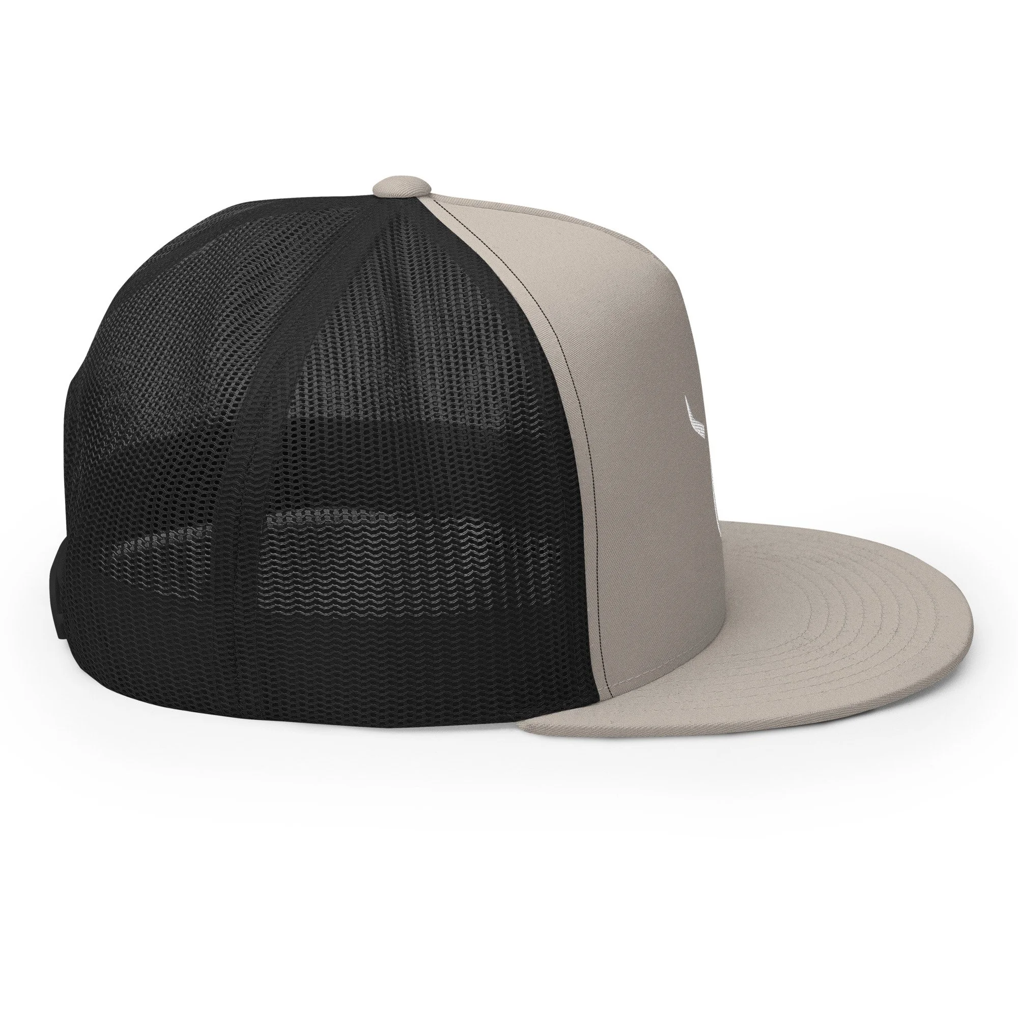 5-panel-trucker-cap-silver-black-right-65831f5a4be77.jpg