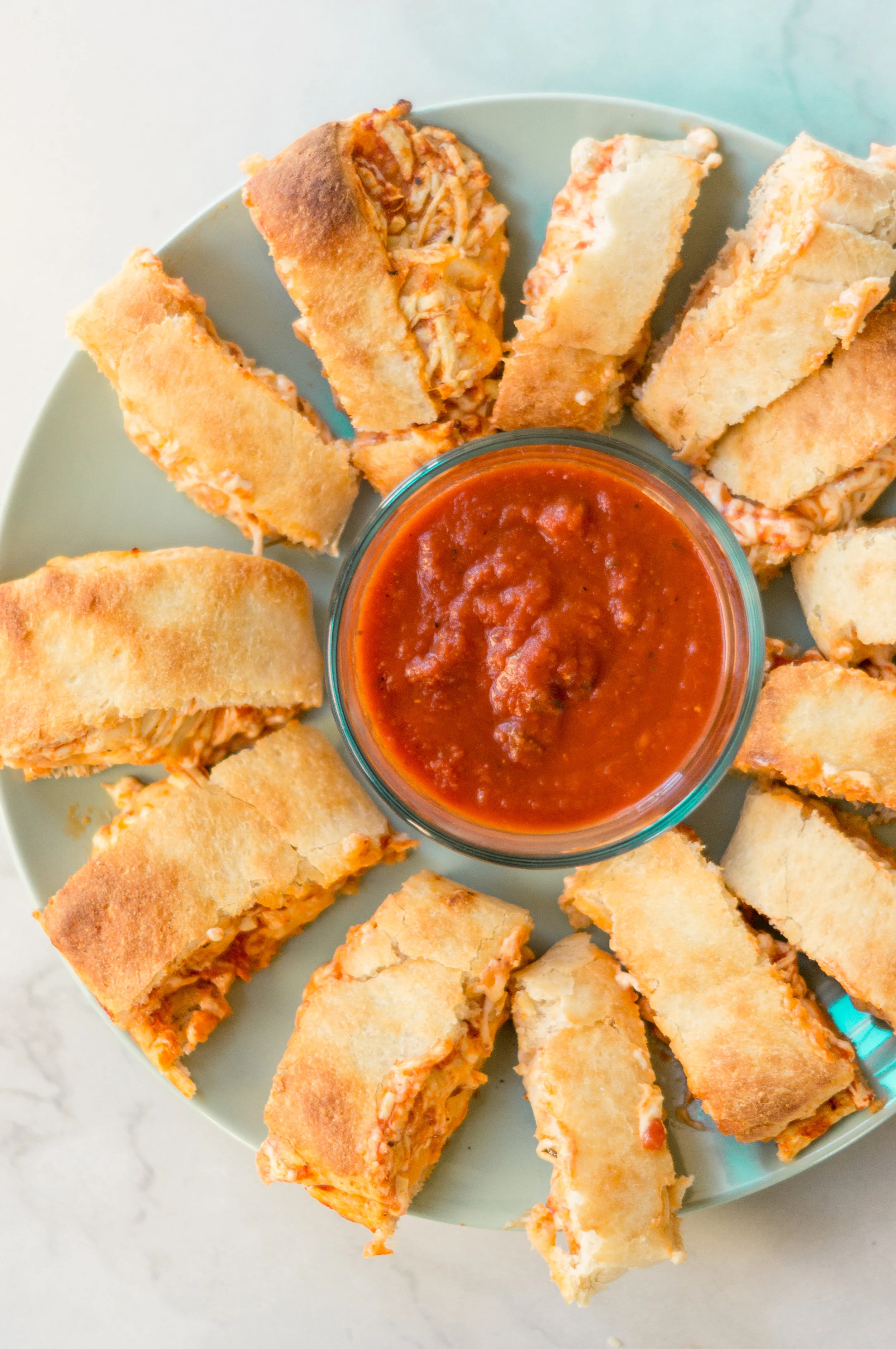 i am rorie, i am rorie recipes, whole foods, vegan food, vegan snacks, vegan sport food, vegan super bowl recipes, super bowl recipes, vegan pizza, pizza, homemade pizza rolls, vegan pizza rolls, pillsbury pizza crust, daiya vegan cheese, daiya vegan mozzarella, mozzarella, vegan mozzarella, tomato sauce, pizza sauce, vegan pizza crust, chicago vegan blog, vegan blogger, vegan recipes, chicago blogger, food blogger, vegan food blogger, delicious vegan food, i am rorie food, vegan comfort food, vegan party food, party food recipe, vegan party food recipe, vegan party recipe
