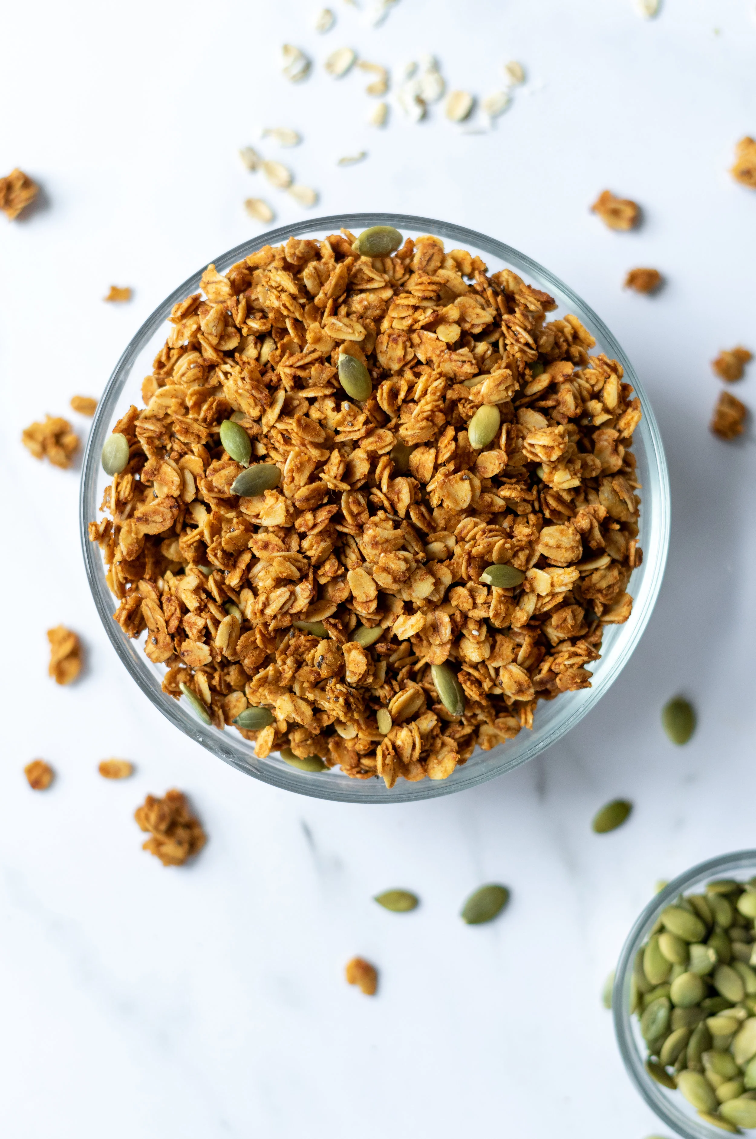 pumpkin spice granola, pumpkin spice recipe, vegan pumpkin spice recipe, vegan pumpkin spice, how to make your own granola, vegan granola recipe, vegan pumpkin spice granola, easy granola recipe, easy vegan granola recipe, pumpkin butter, recipe using pumpkin butter, is pumpkin butter vegan, how to use pumpkin butter, ways to use pumpkin butter, how to use chia seeds, ways to use chia seeds, pumpkin seeds, recipe using pumpkin seeds, pumpkin pie spice, pumpkin spice flavored recipe, vegan i am rorie, i am rorie, i am rorie food blogger, vegan food blogger, vegan chicago food blogger, chicago food blogger, food blogger, homemade granola, homemade granola recipe, granola recipe, rolled oats, brown sugar, coconut oil, healthy granola recipe