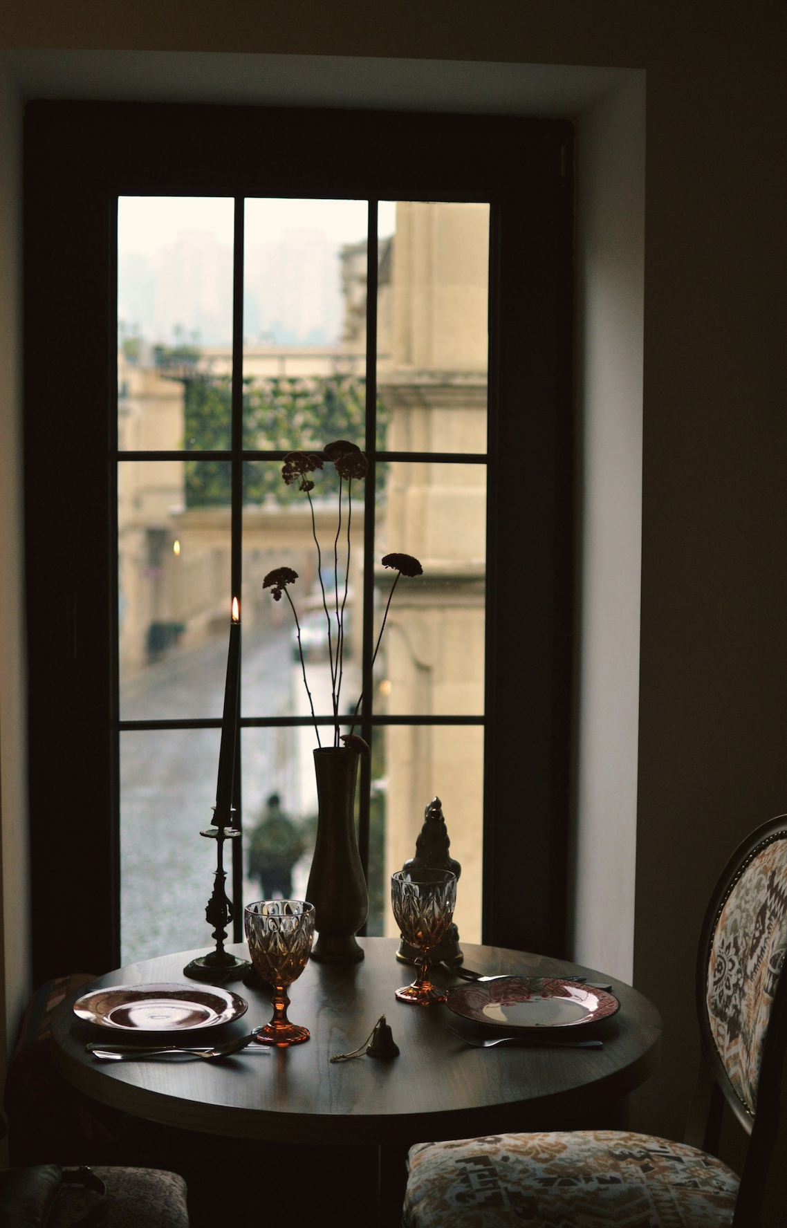 The Evolution of Cinematic Storytelling: Then vs. Now