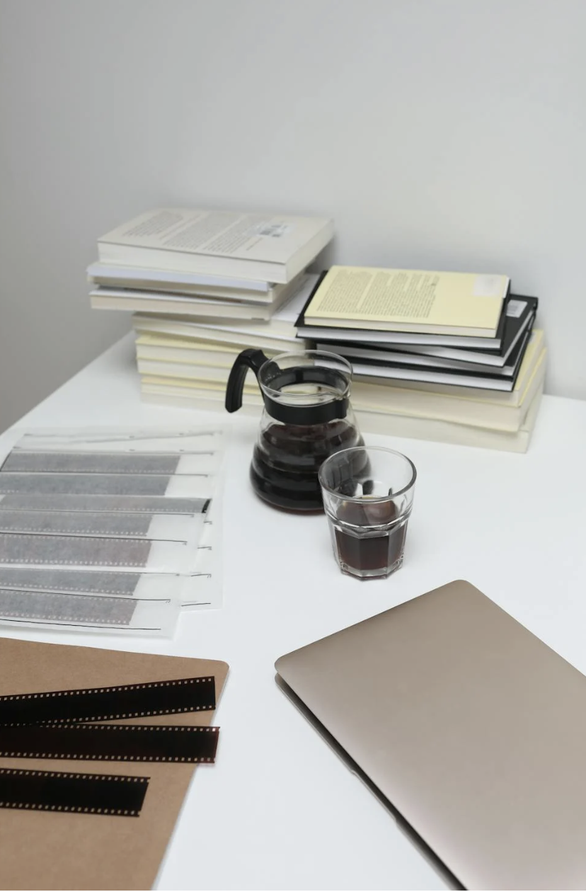 The Best Tools to Learn Filmmaking in 2025 (Without Going to Film School)