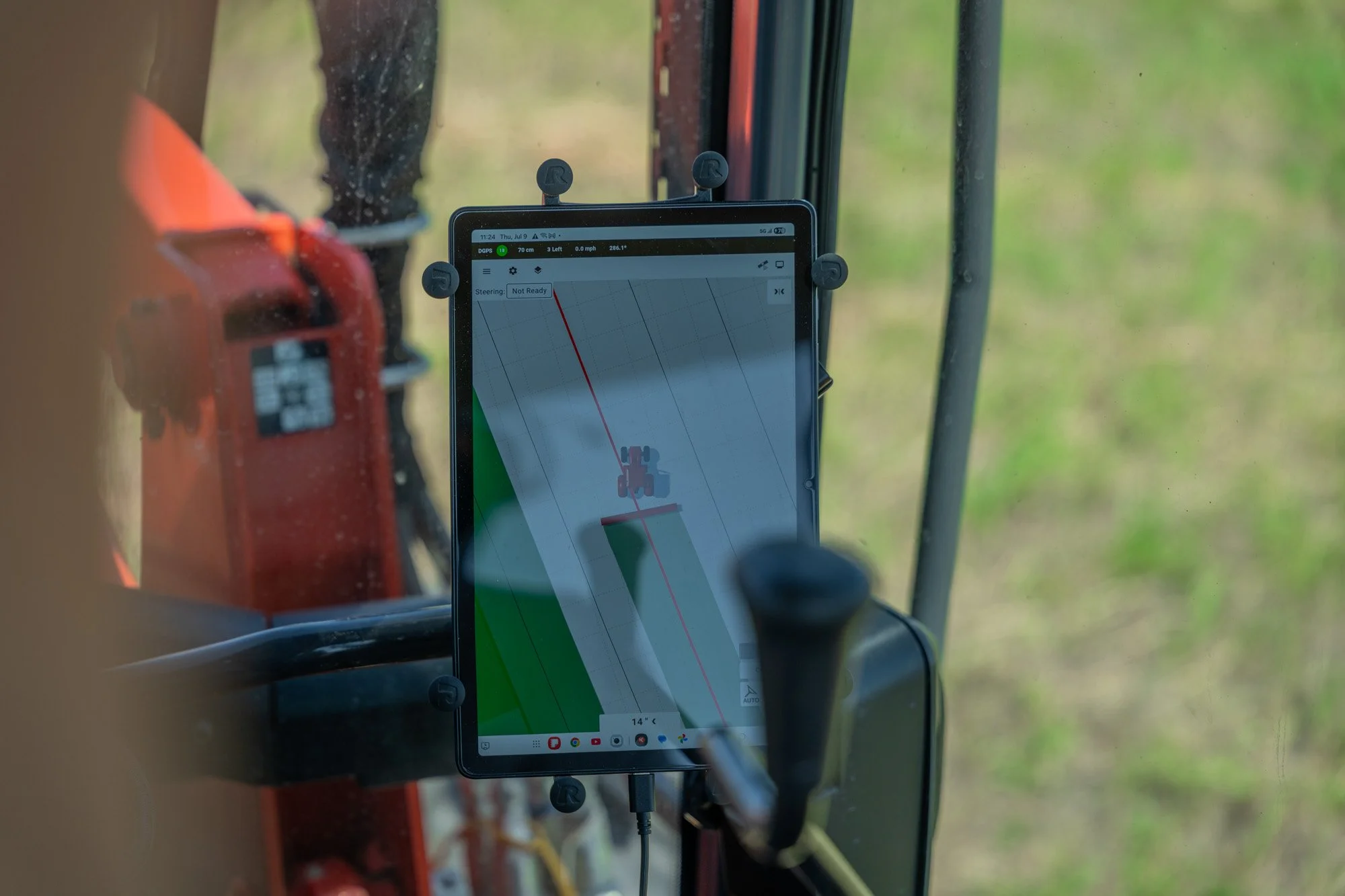 Kubota_2026_Autosteer_DSC03918.jpg