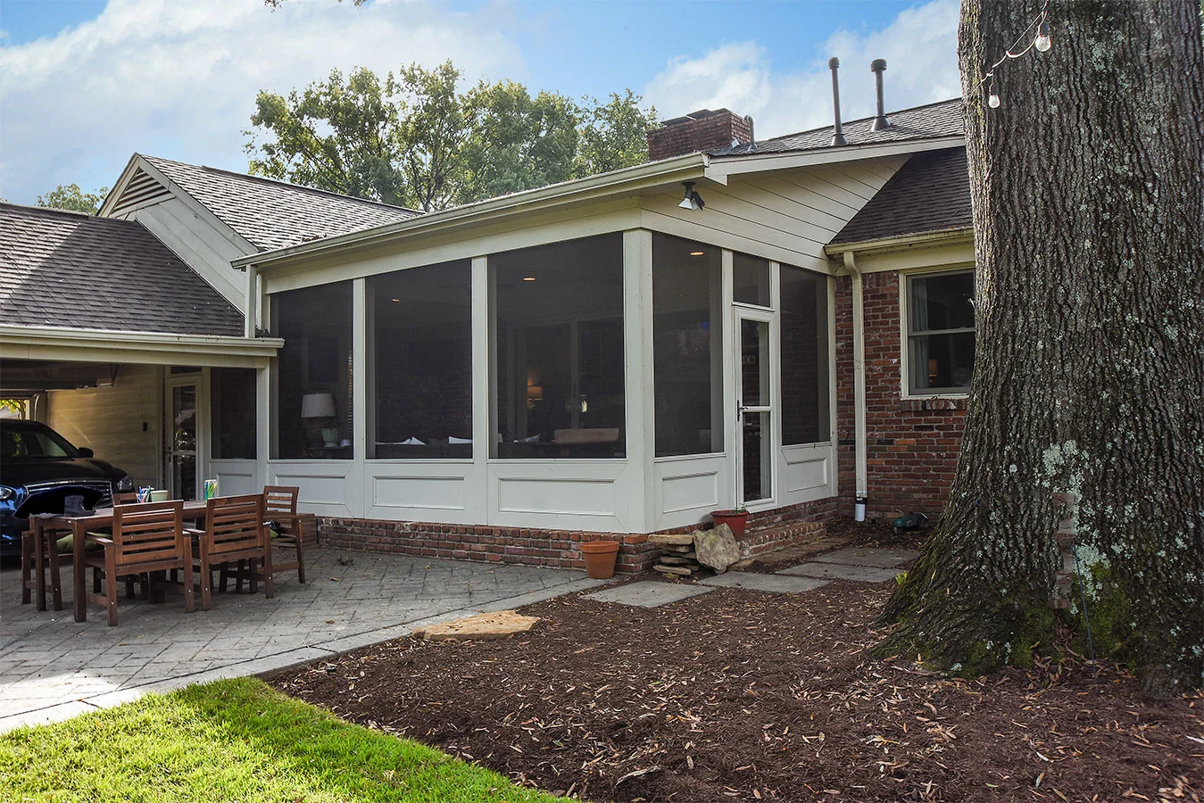 5502angela_screen_porch_patio.jpg