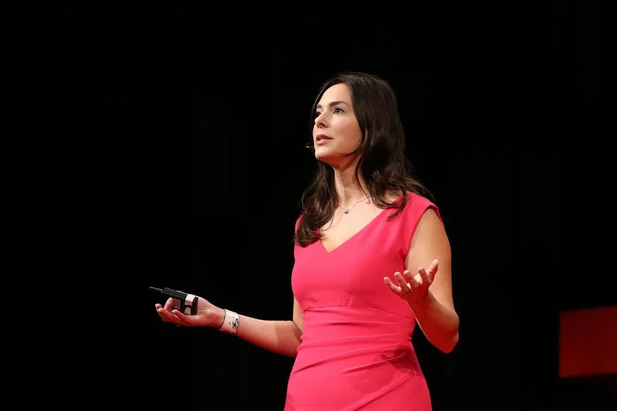 Indre Viskontas, Opera Singer and Neuroscientist. See her Ted Talk here! https://www.youtube.com/watch?v=AJYRJ92g4GI https://www.indreviskontas.com/