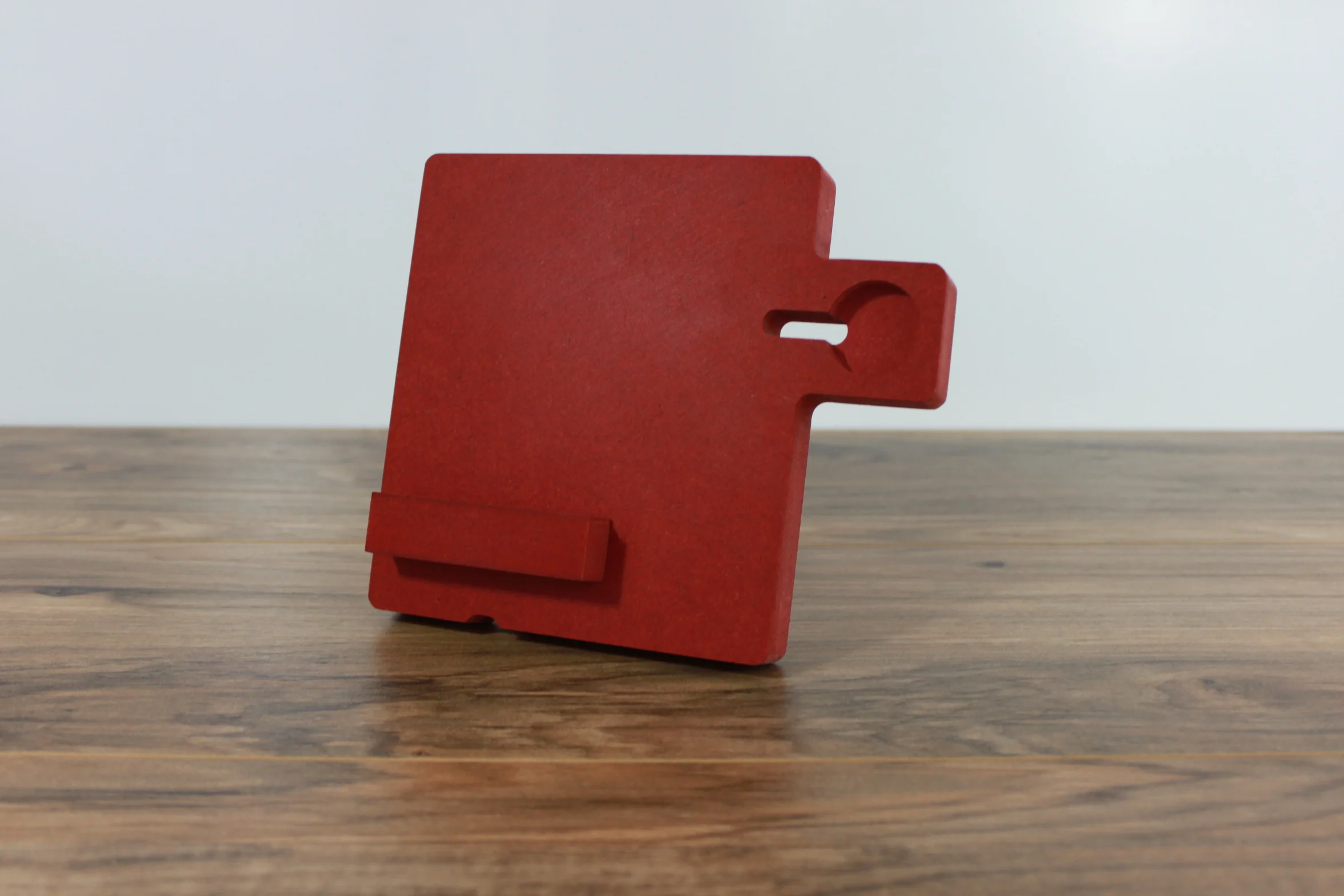 EAZZL MODEL P RED.JPG