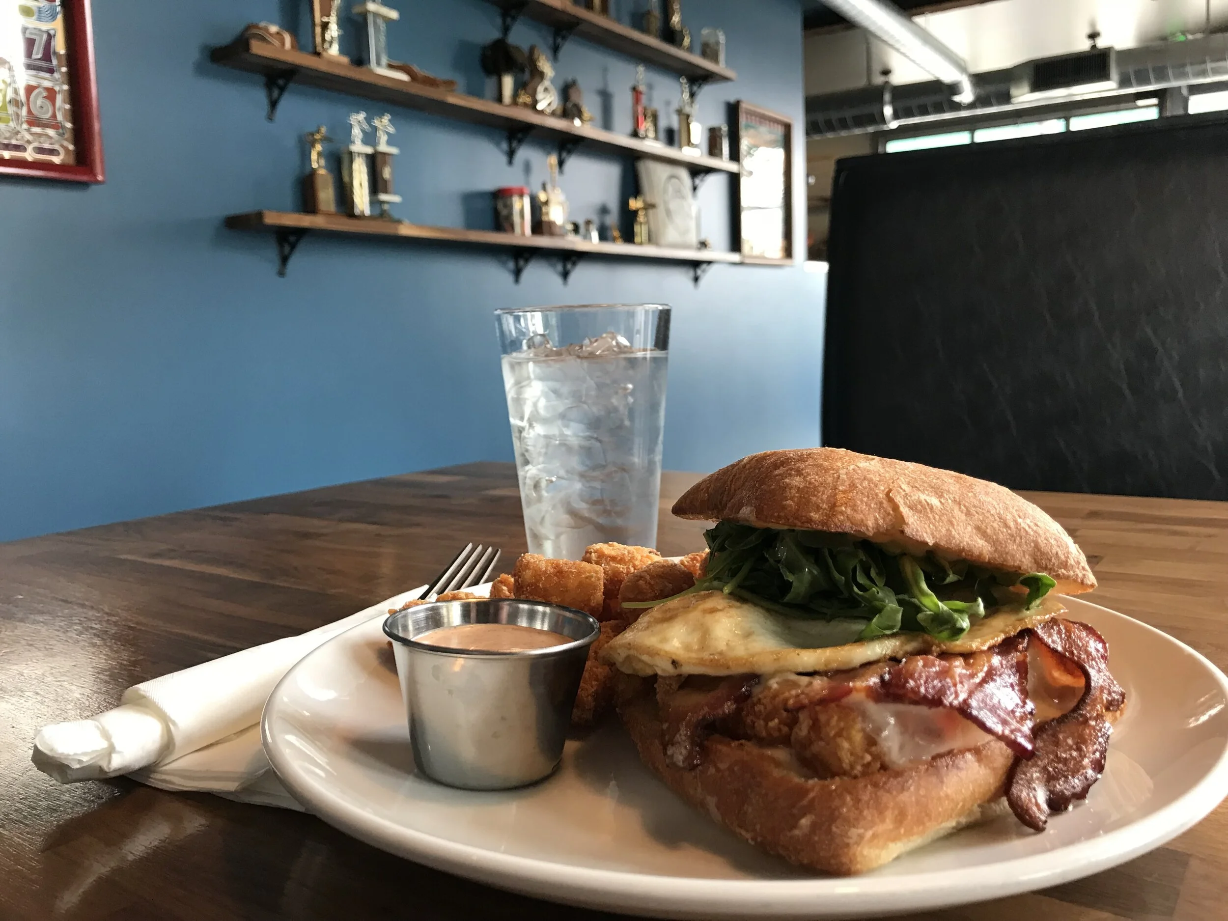 breakfast-sandwich-tots-eggs-bacon-lunch-south-park