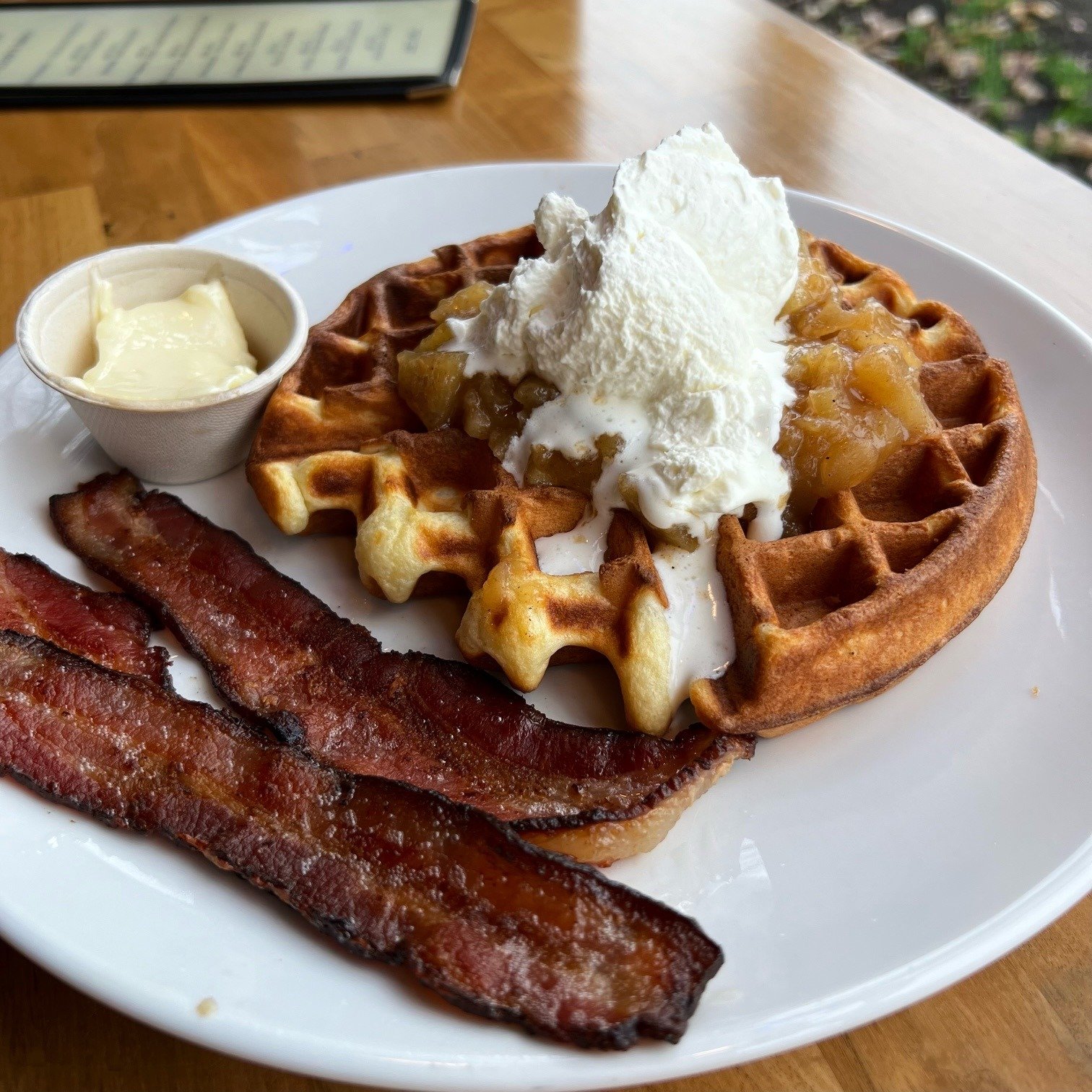 Waffle with house made Apple Compote and Whipped Cream SPECIAL!

 #waffles #waffle #eddiesspecial #uncleeddiessouthpark #seattlefood #seattlefoodie #seattlebrunch #seattlebrunches