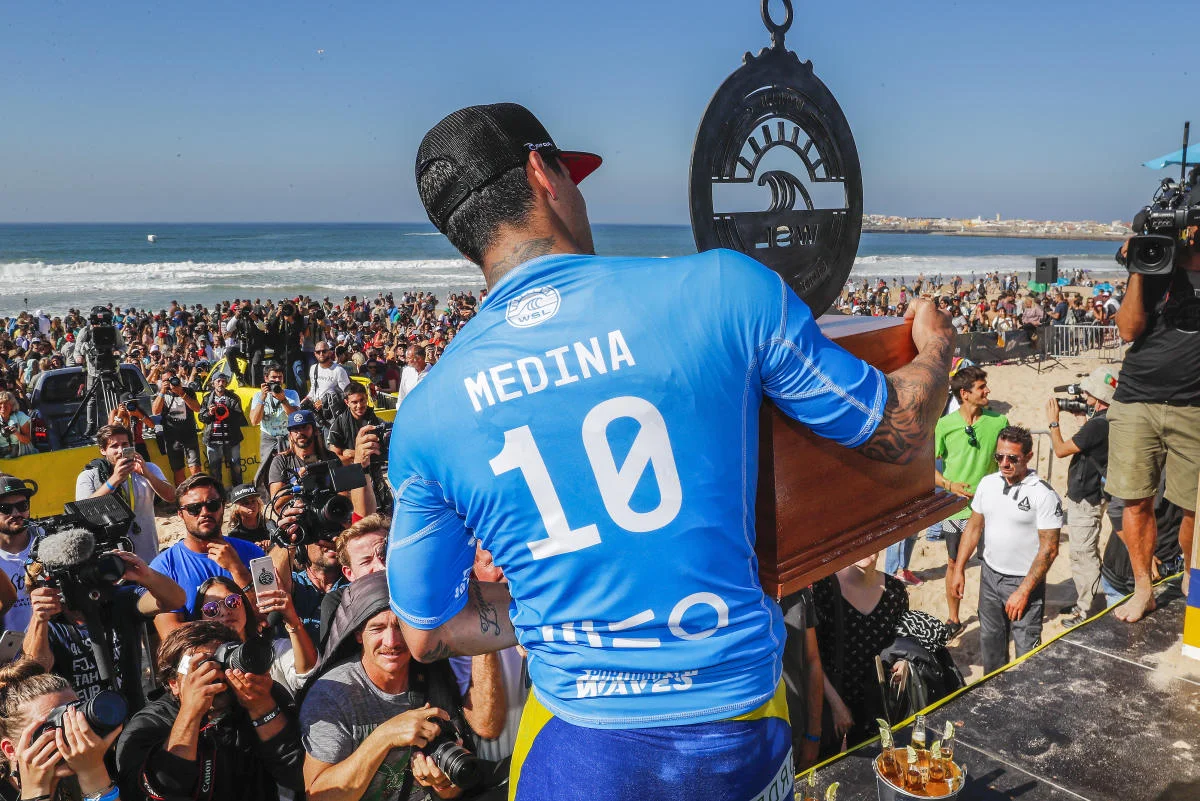 1 – Gabriel Medina.jpg