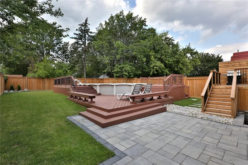 11. Backyard 2.jpg