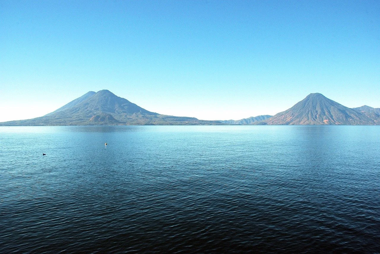 lake-atitlan-gee9e686d7_1280.jpeg