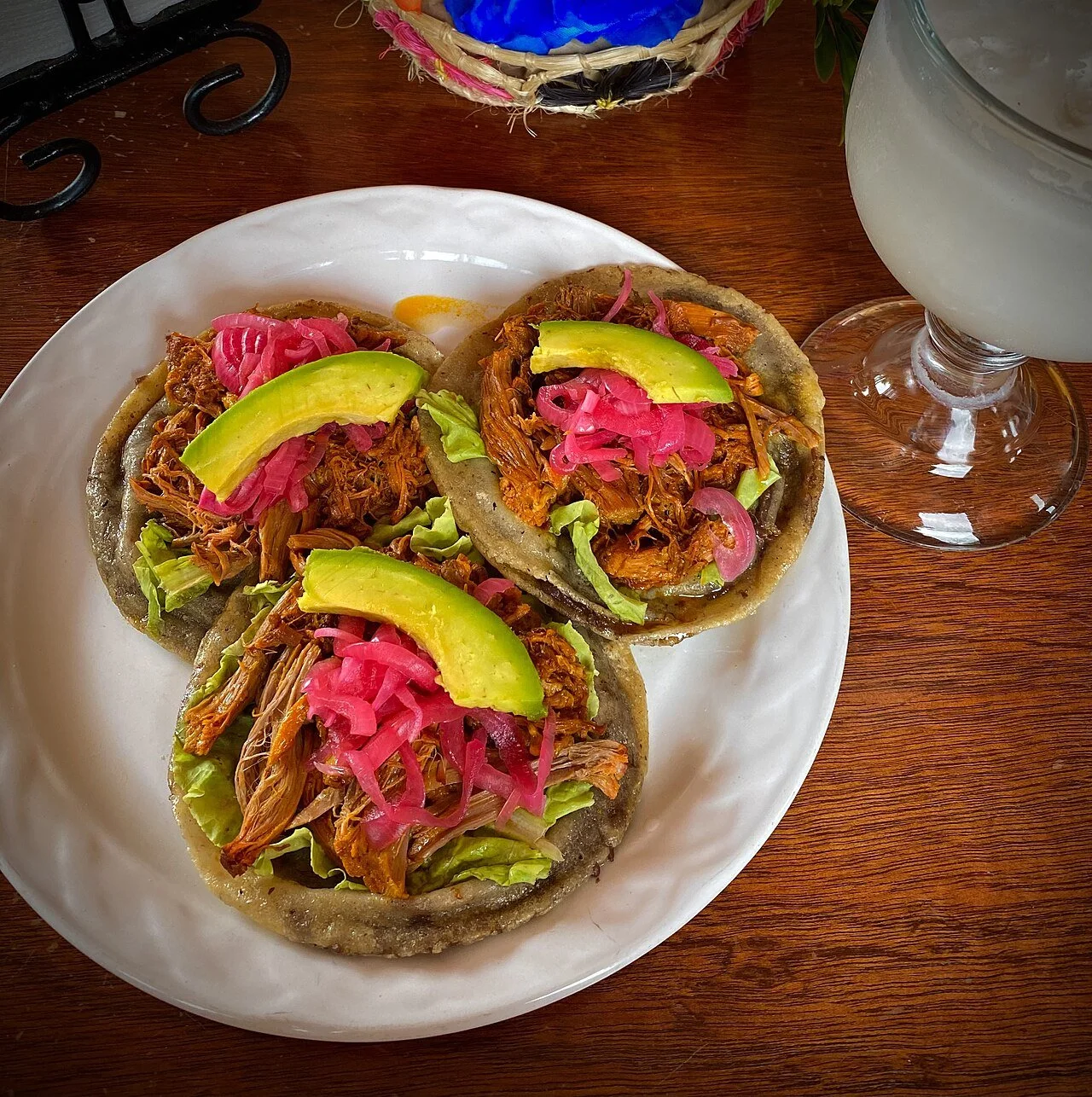 Panuchos,_Restaurant_Santa_Maria,_Homun,_Yucatan,_Mexico.jpg