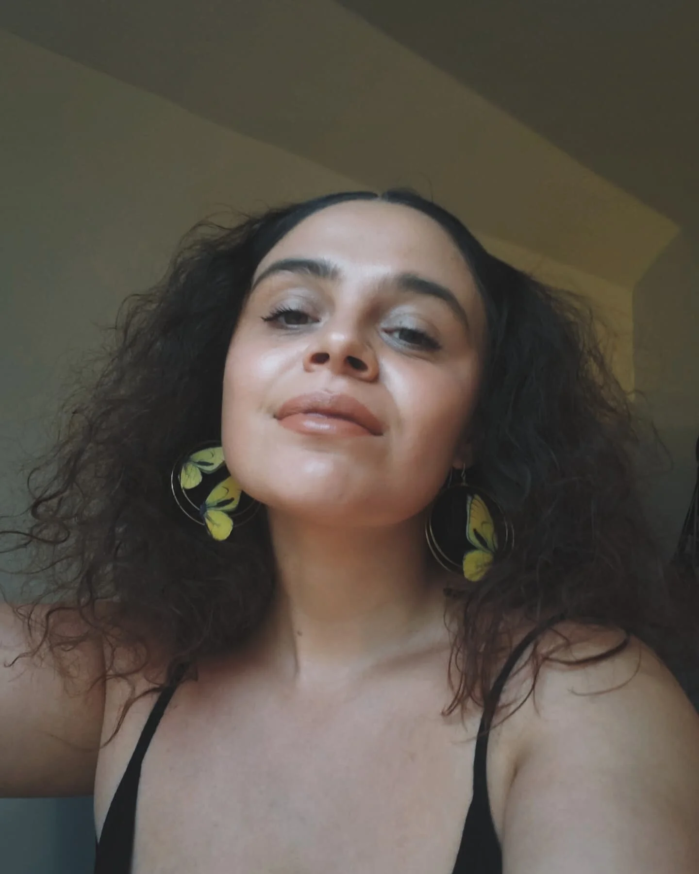 2022-- gonna figure out my hair &amp; how to smile with teeth but without tongue, bless