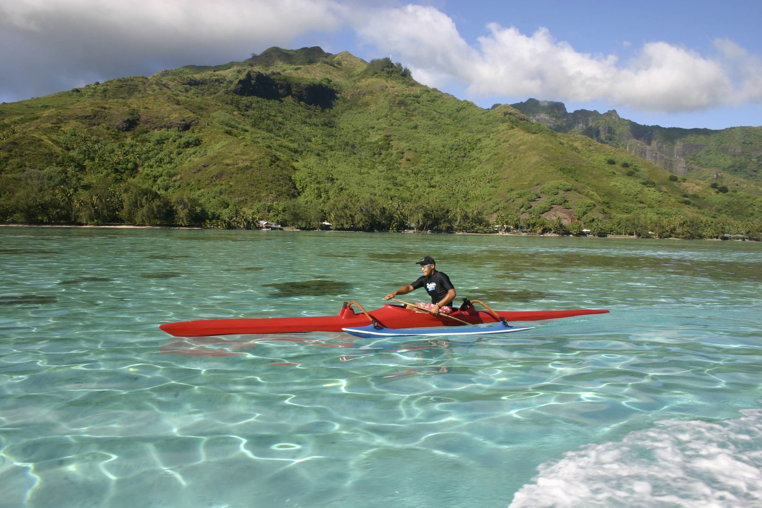 MORNING WORKOUT IN TAHITI