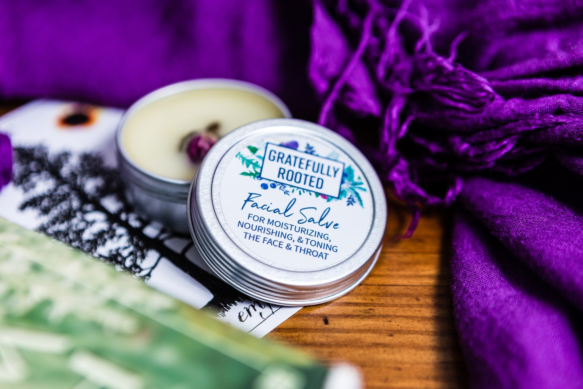 🌹Facial Salve🌹

Other oils &amp; teas I use on rotation &amp; whim, this is the one product I make that I use DAILY. You will be shocked what a little tin of delicious salve for your face can do!

This salve calls on the wild topical healing and no