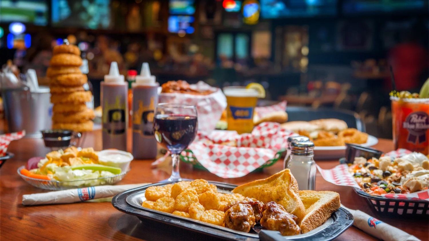 Dinner_Table_Set_Up_2.jpg