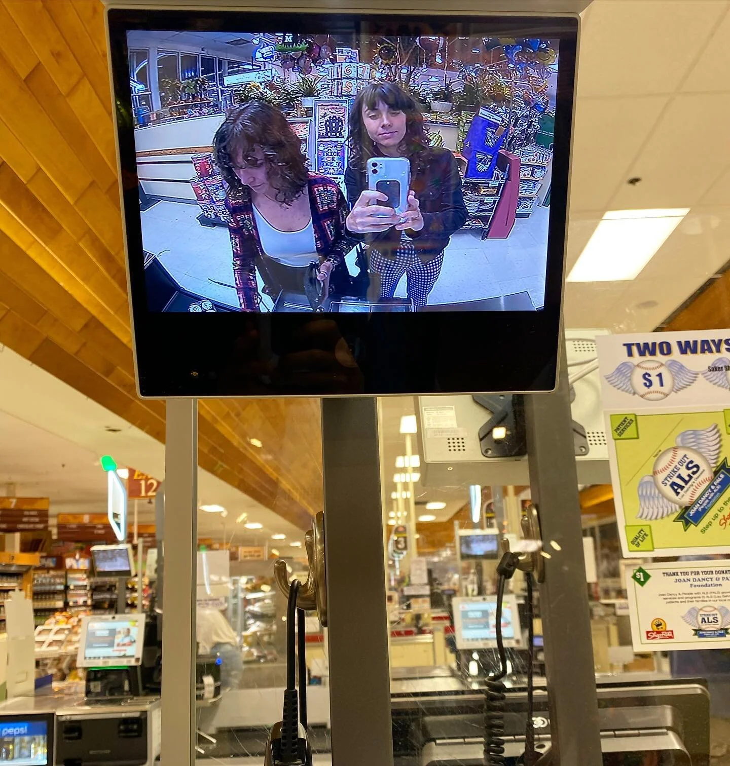 Gratitude is everything photo dump (a bit late to the party, but I&rsquo;m a believer in celebrating gratitude on a daily basis, so still relevant) ✨ thank you to the Universe for providing us so much, and to all of you for giving it back and forth, 