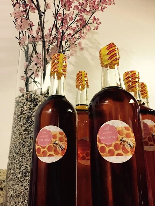 Miel de abeja Pura.jpg
