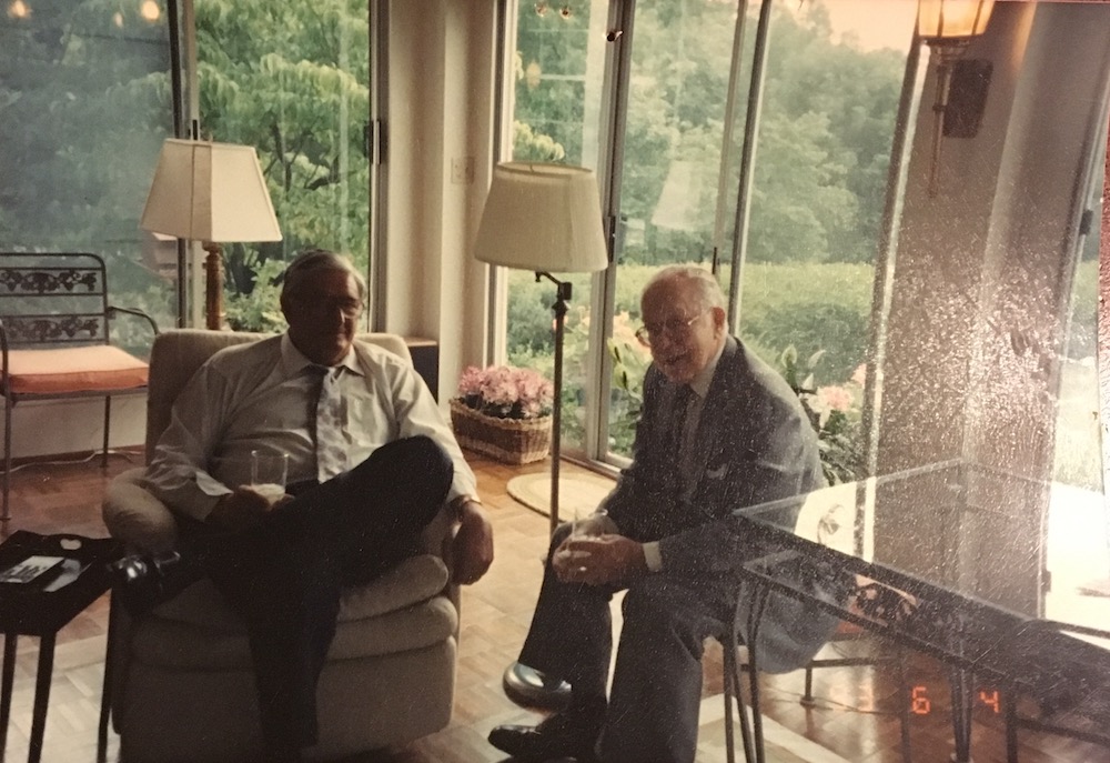 Men-in-Sitting-Room_1000x687.jpeg
