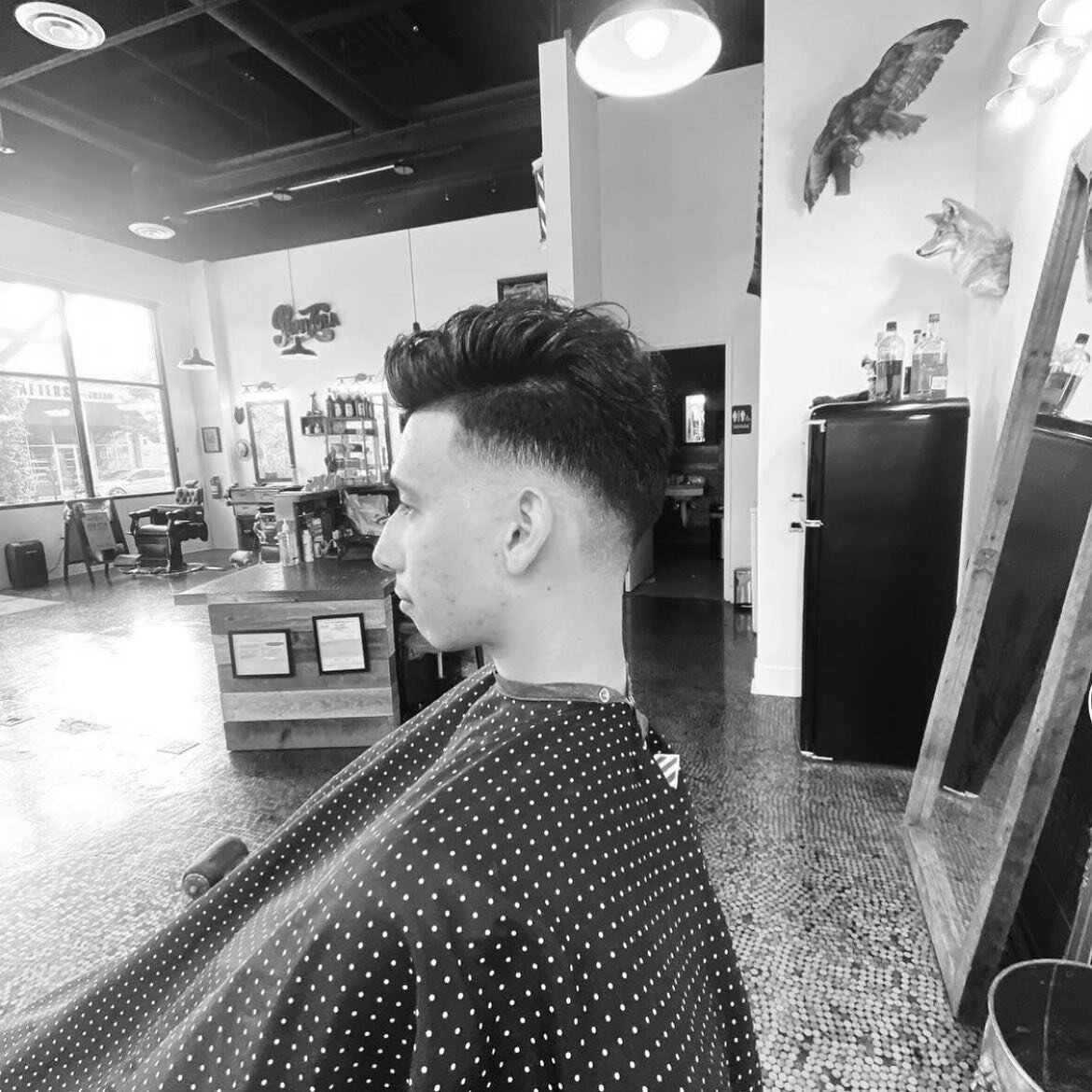 Its the beginning of a great week ☀️ hair by @voodoojacky 

#goodvibes #barbershop #haircut #shave #beardtrim #colorservice #barber #stylist #shopowner #calidays #love