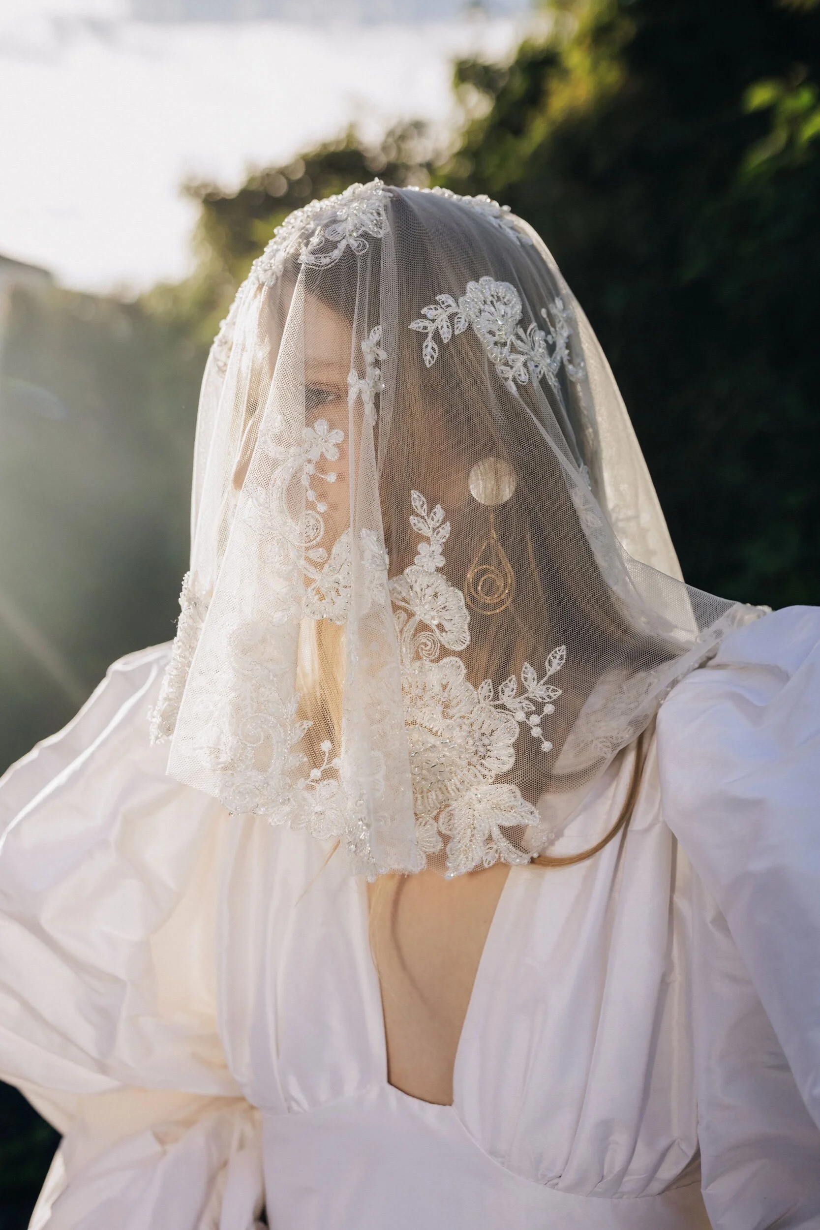 77EB29C4-42A9-4835-9DB5-3E5766CB7328