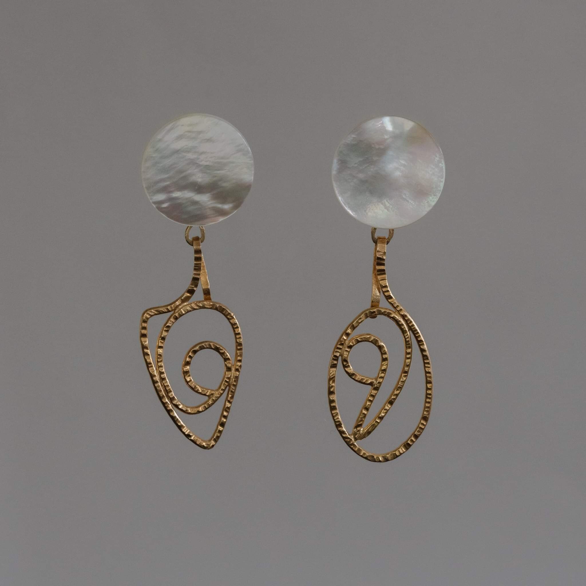 CF368C07-33EF-4DA1-8C78-DADDAA10926B