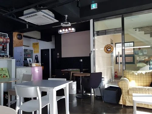 cafe1111.jpg
